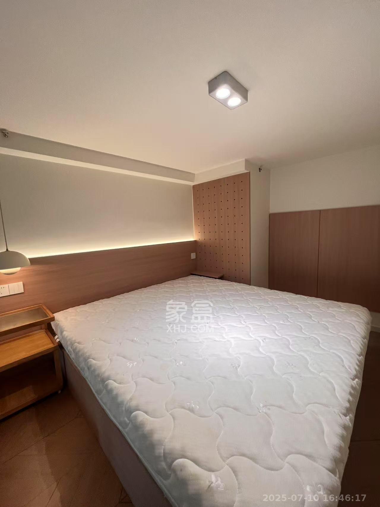 珠江花城好世界  1室0厅0卫   2400.00元/月室内图