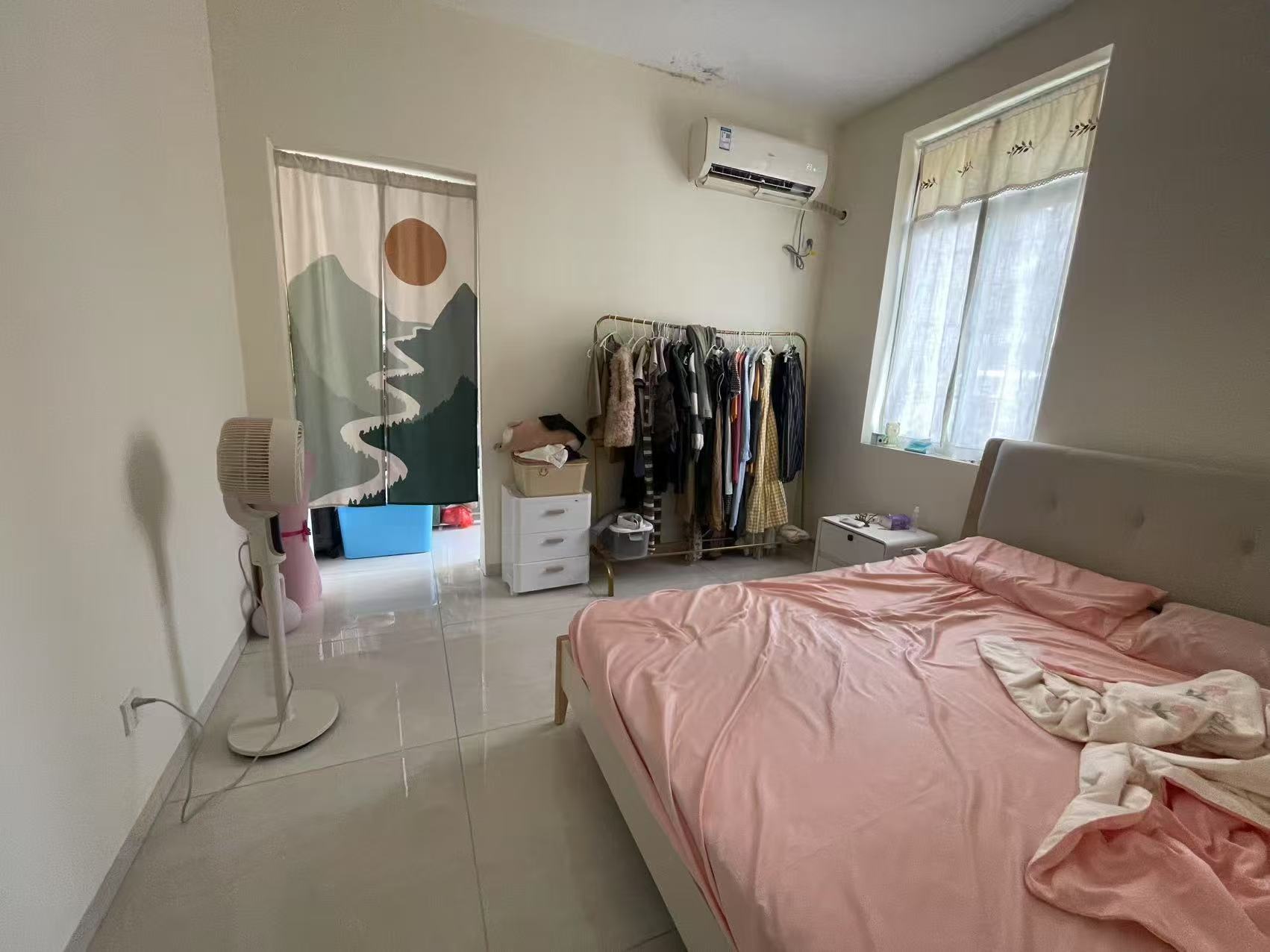 琼山市电信局住宅区 2室2厅1卫 75.0万 琼山市电信局住宅区 2室2厅1卫 75.0万客厅