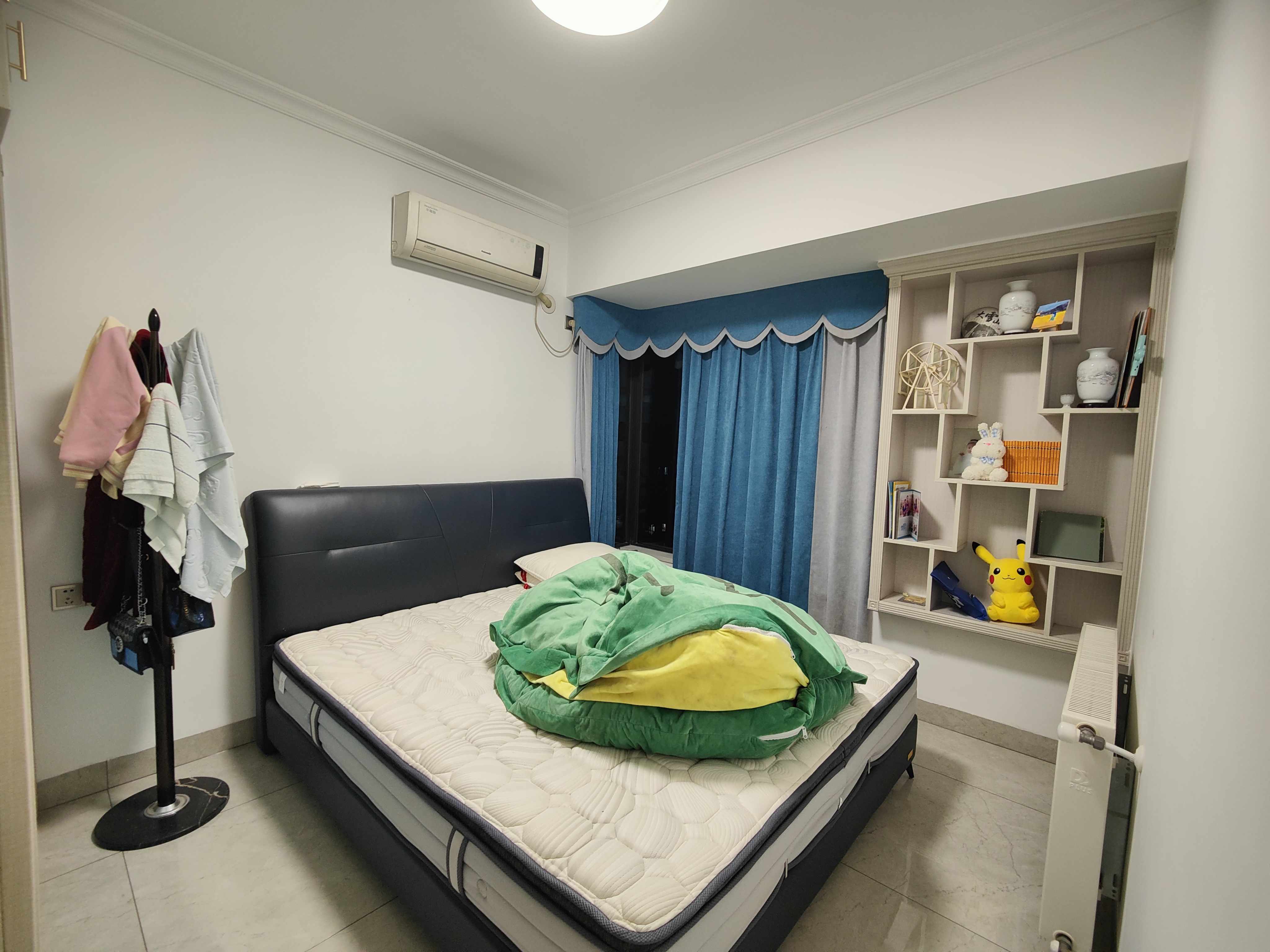 蓝溪谷 4室2厅2卫 88.0万 蓝溪谷 4室2厅2卫 88.0万室内图