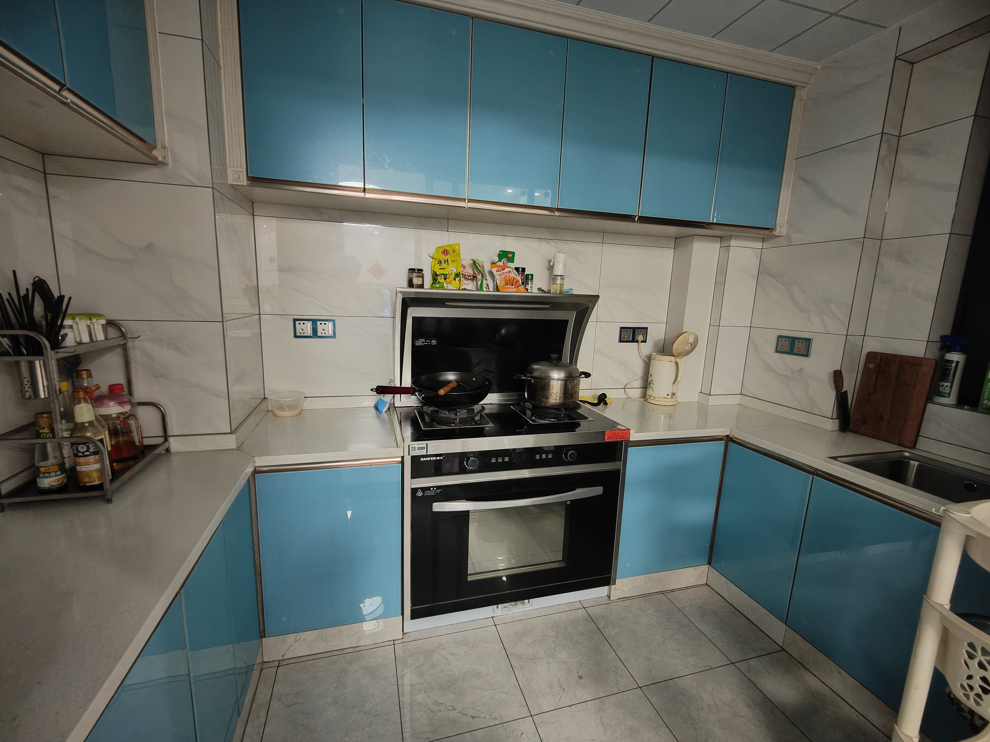 蓝溪谷 4室2厅2卫 88.0万 蓝溪谷 4室2厅2卫 88.0万室内图