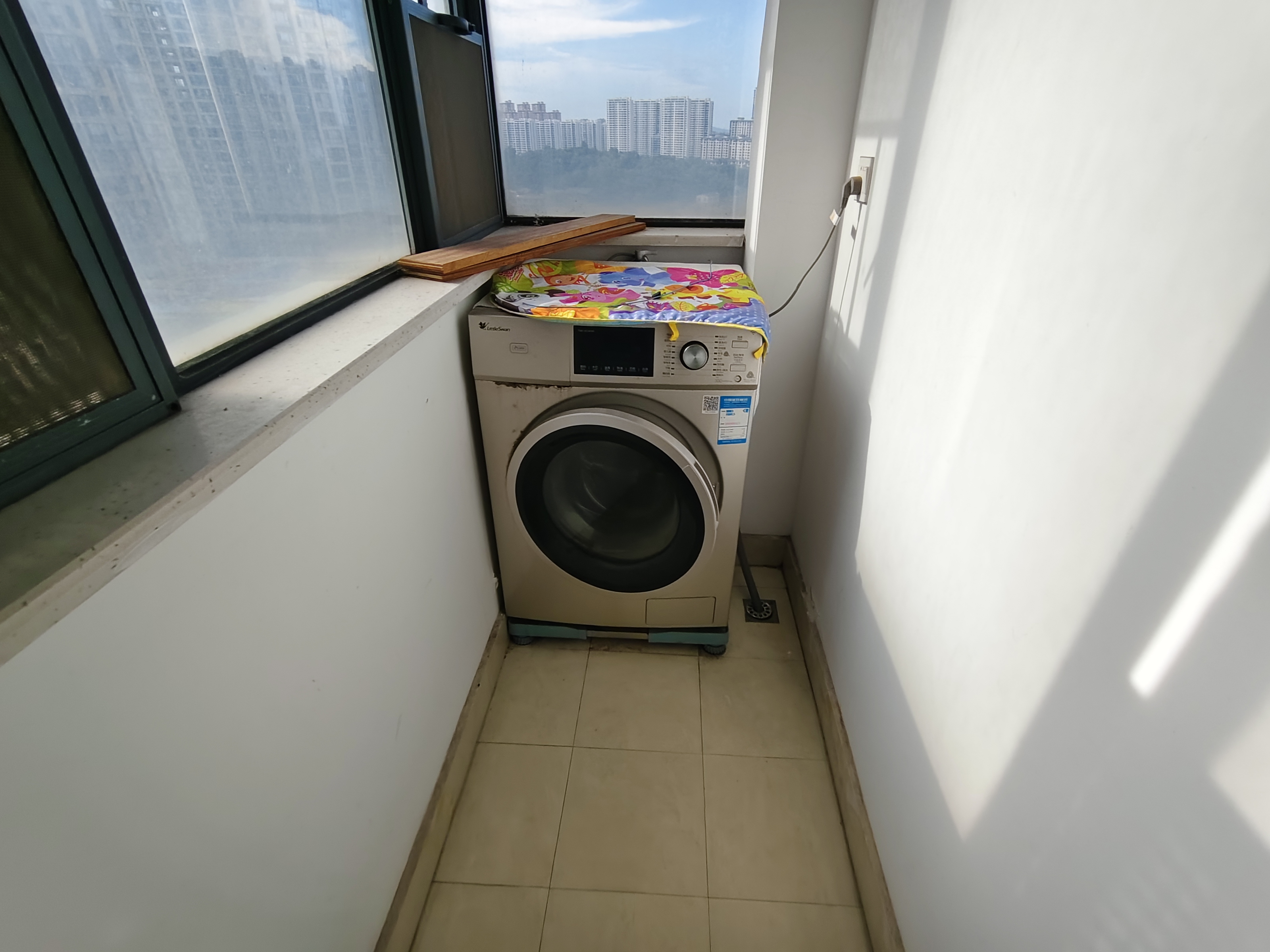 新桂广场  3室1厅1卫   54.50万室内图