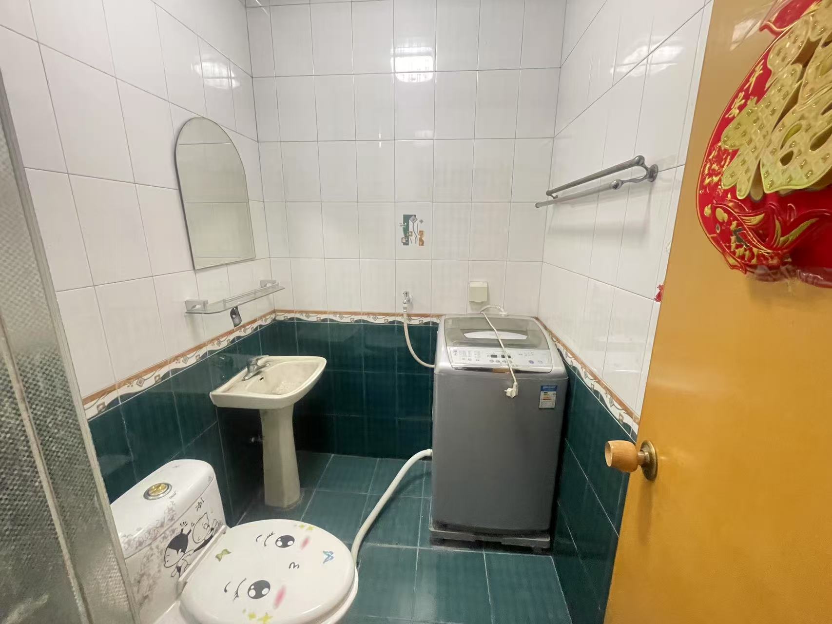 滨江一村  3室2厅2卫    30.0万室内图