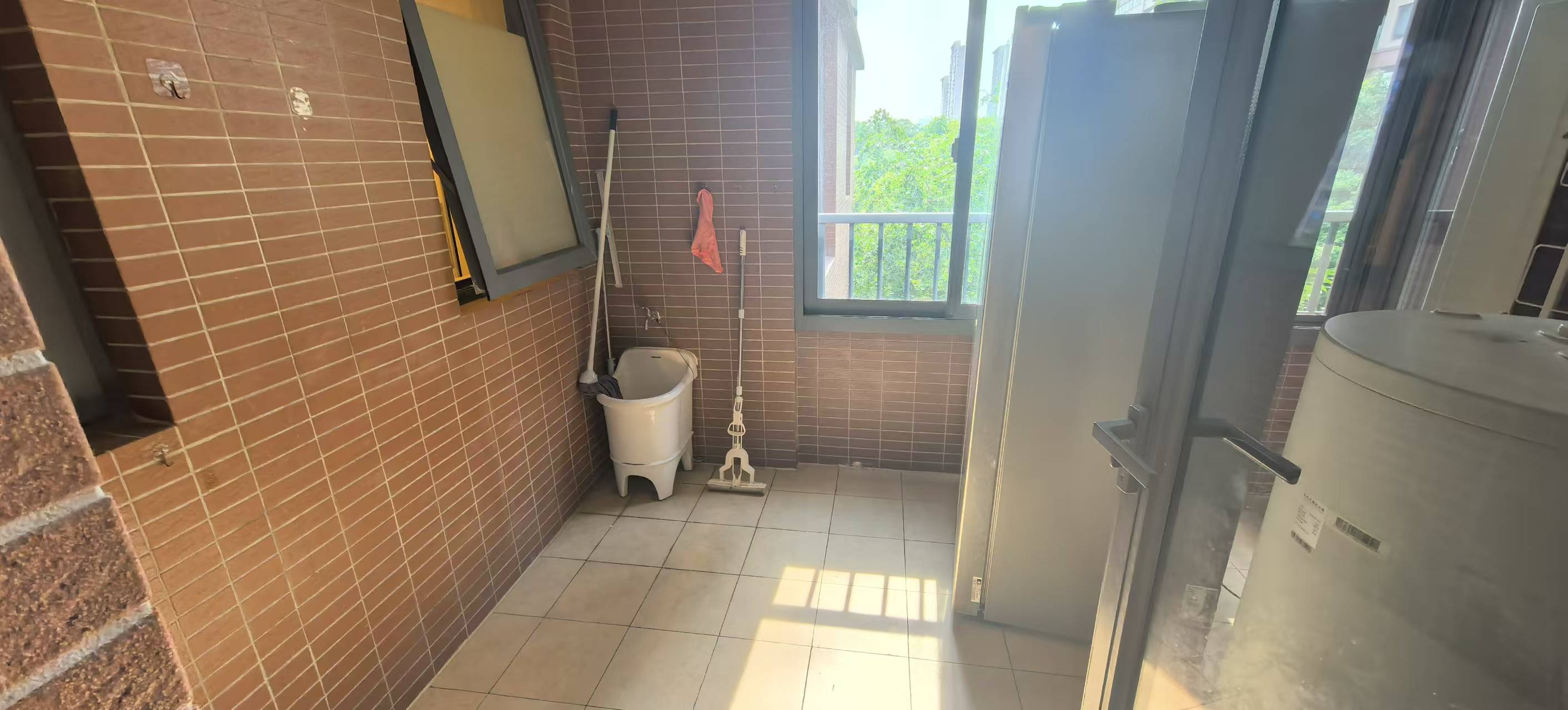 晋合湘水湾四期 4室2厅2卫 163.0万 晋合湘水湾四期 4室2厅2卫 163.0万室内图