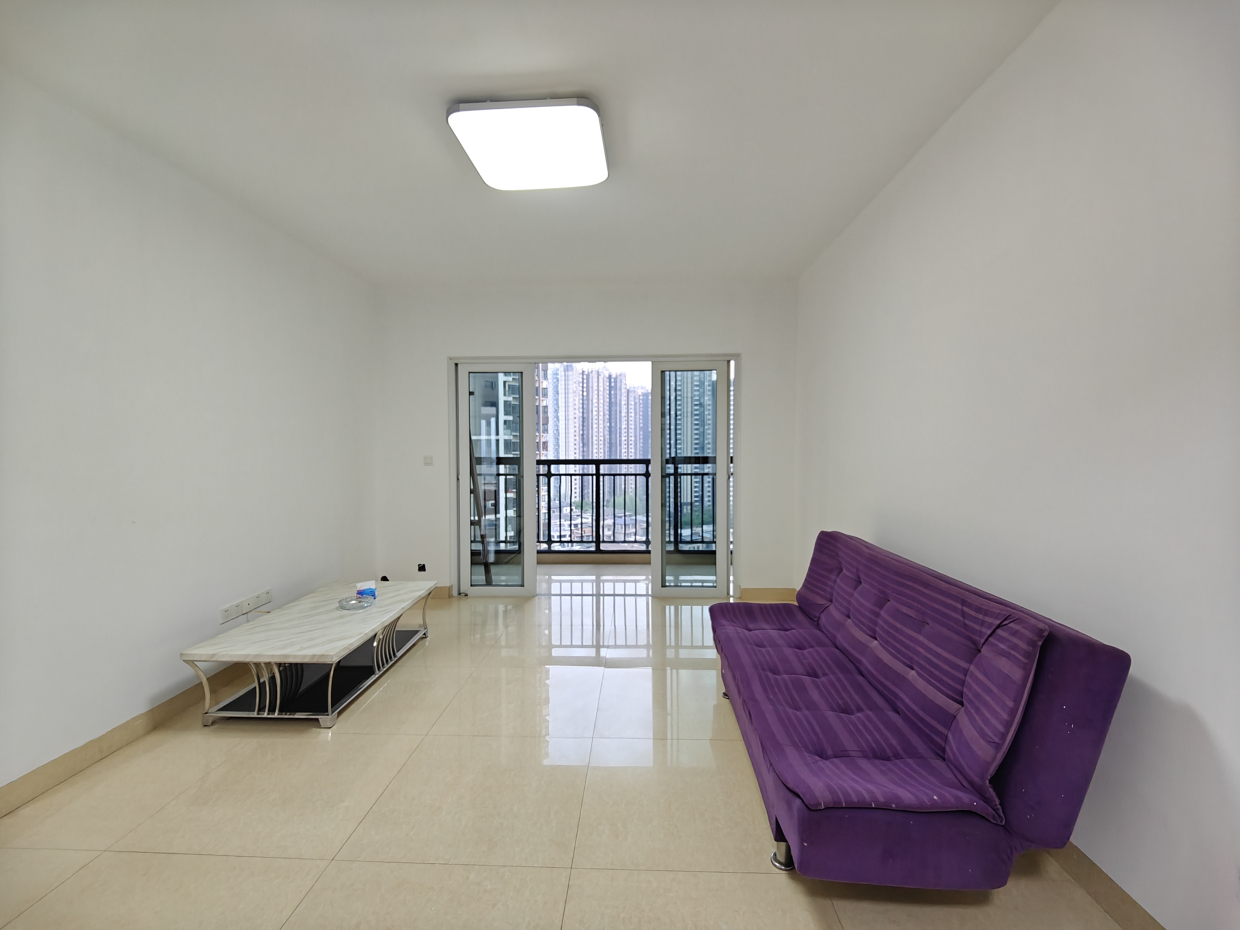 美的城二期 2室2厅1卫 40.0万 美的城二期 2室2厅1卫 40.0万室内图