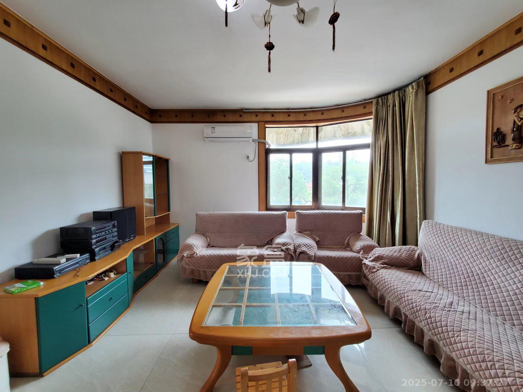 湖南省妇女儿童活动中心 1室1厅1卫 2900.0元/月 湖南省妇女儿童活动中心 1室1厅1卫 2900.0元/月室内图