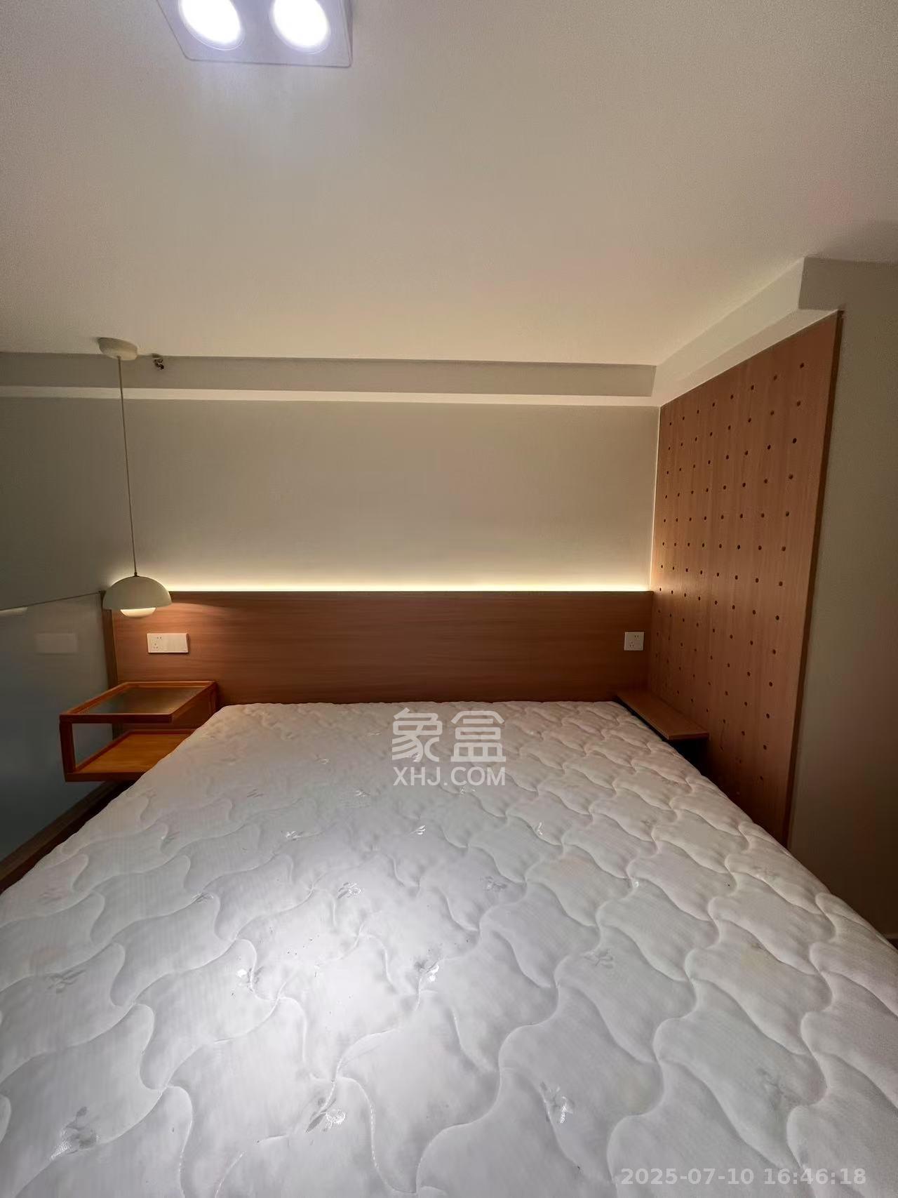 珠江花城好世界  1室0厅0卫   2400.00元/月室内图