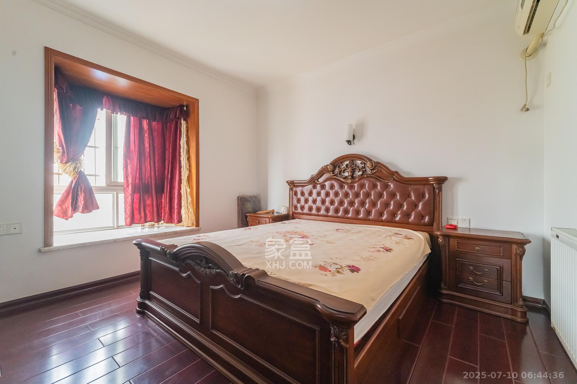 开源鑫阁 4室2厅2卫 69.8万 开源鑫阁 4室2厅2卫 69.8万卧室