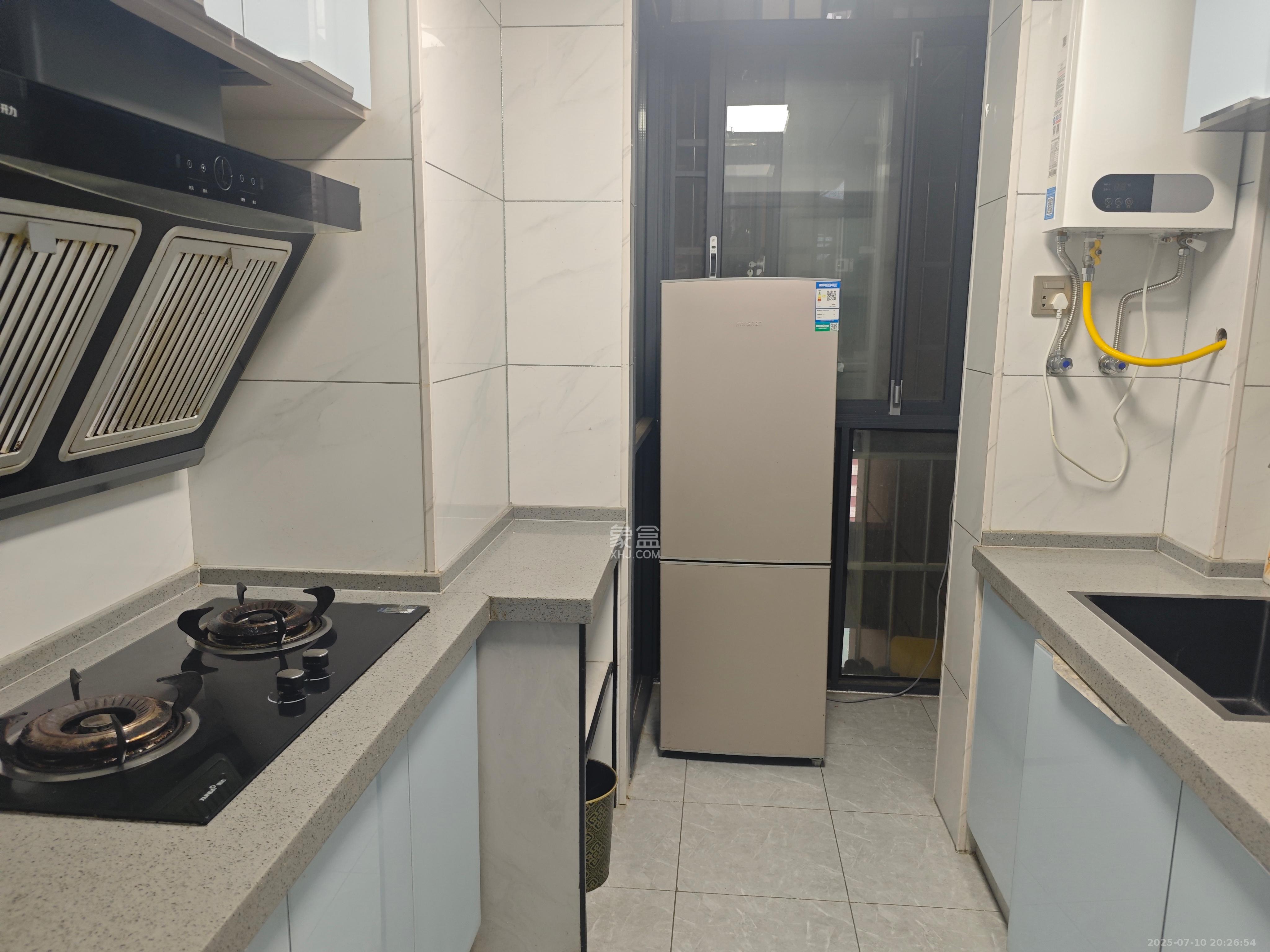 真人桥家园一期 3室1厅1卫 1800.0元/月 真人桥家园一期 3室1厅1卫 1800.0元/月室内图