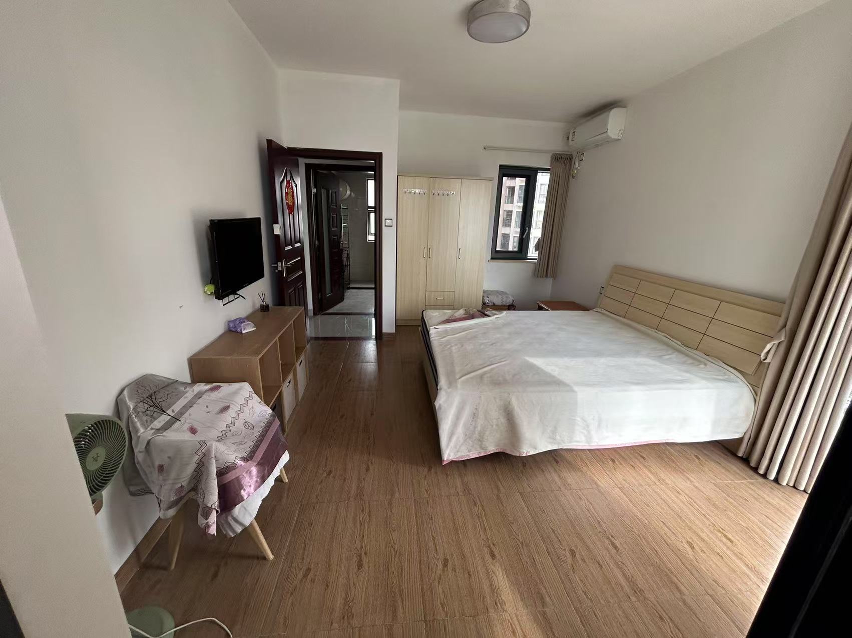 丽晶温泉海景花园一期（别名：丽晶维港、丽晶海景花园）  5室2厅2卫   290.00万室内图