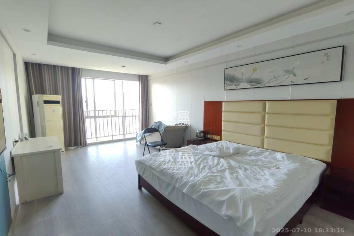 上河国际A座  1室1厅1卫    1500.0元/月 上河国际A座  1室1厅1卫    1500.0元/月室内图