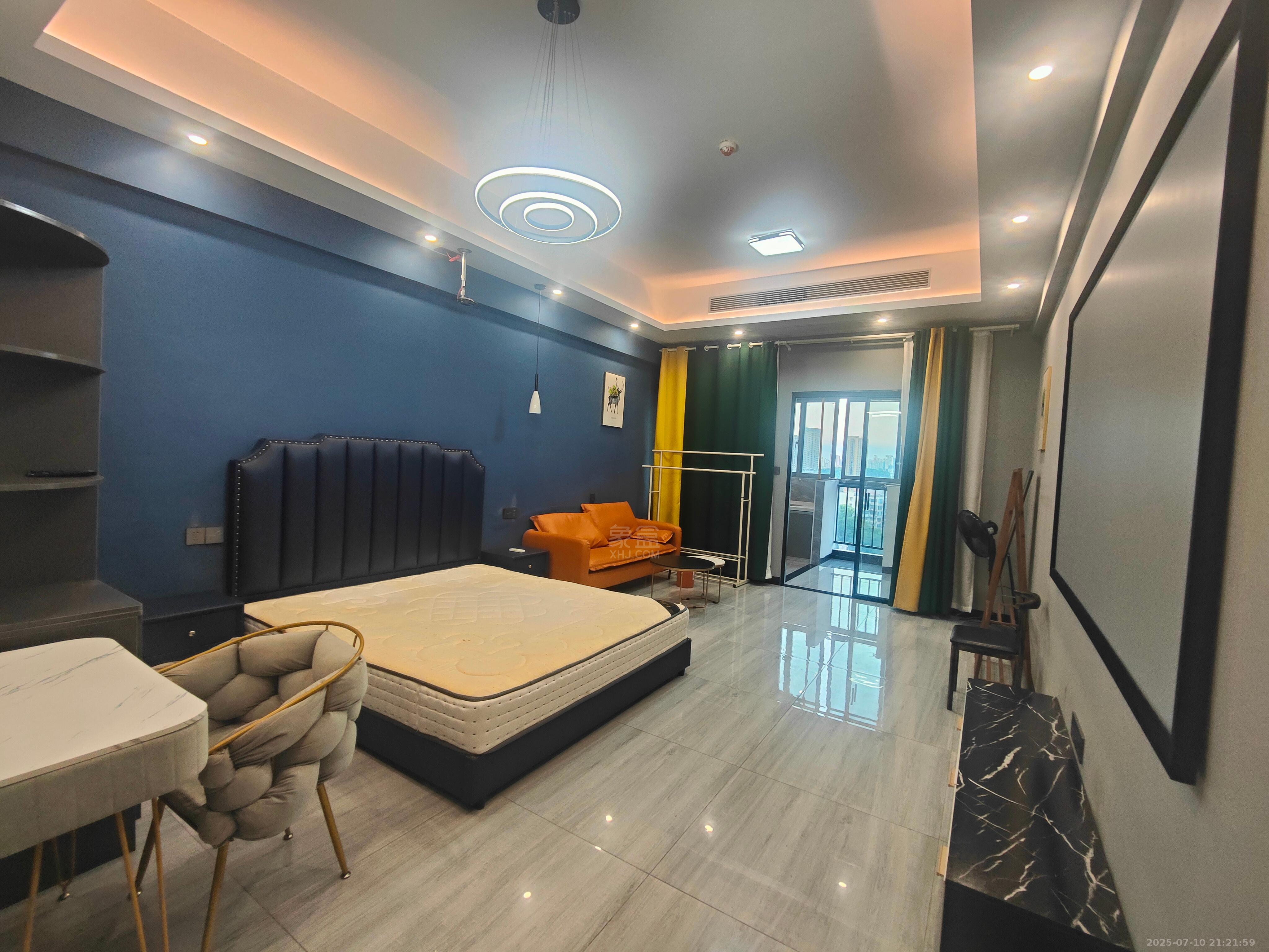 尚格广场 1室1厅1卫 1600.0元/月 尚格广场 1室1厅1卫 1600.0元/月室内图