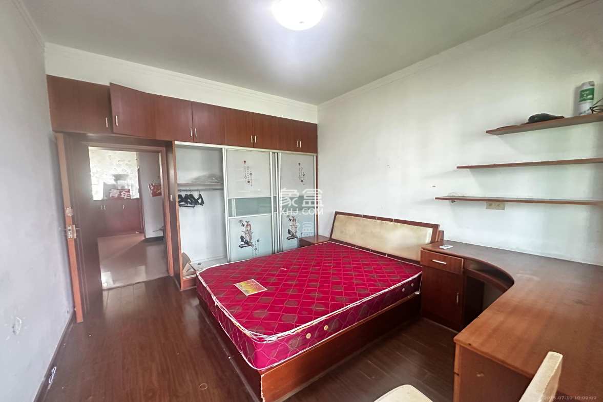 中南汽车世界 2室2厅1卫 1000.0元/月 中南汽车世界 2室2厅1卫 1000.0元/月室内图