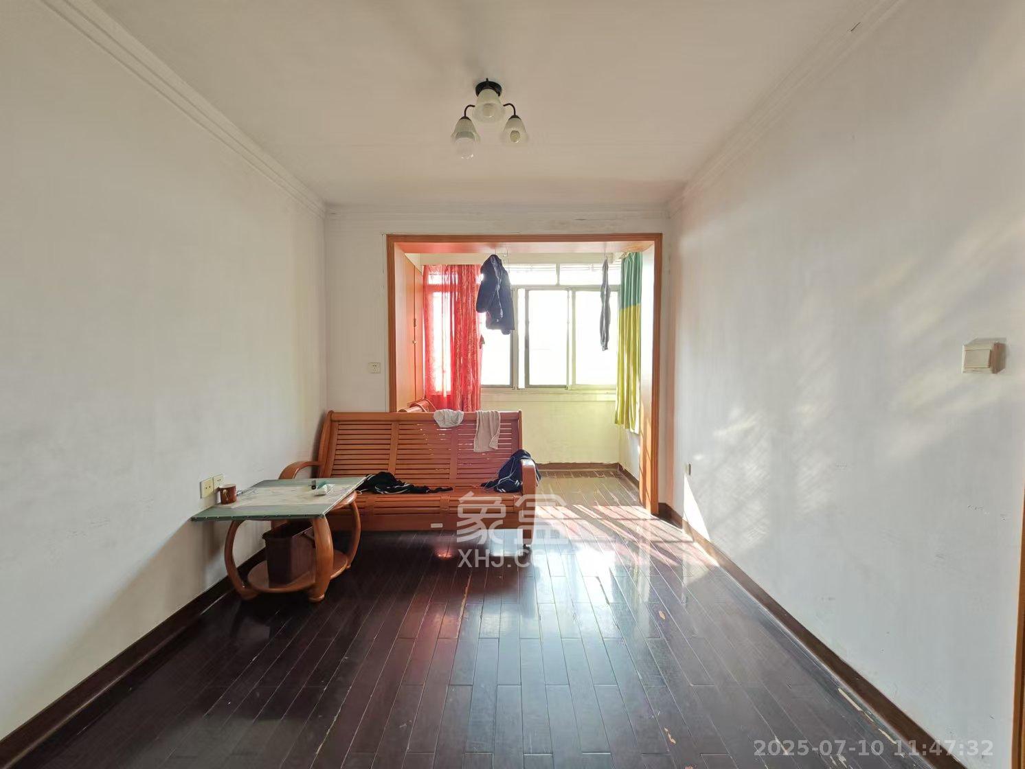 雨花区线材宿舍(莱特尔事业集团小区) 2室1厅1卫 1100.0元/月 雨花区线材宿舍(莱特尔事业集团小区) 2室1厅1卫 1100.0元/月室内图