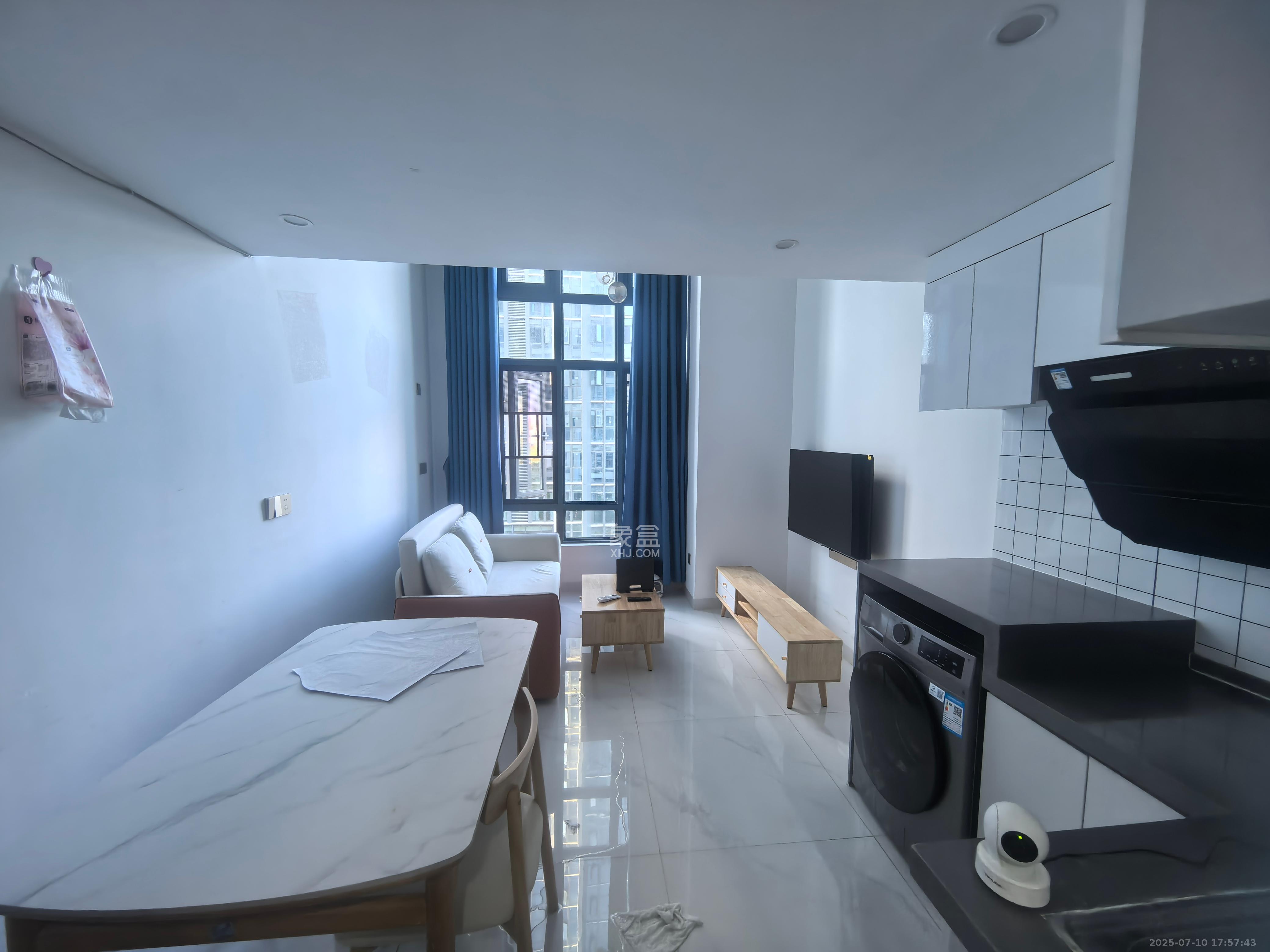 清控湖山雅居北区 1室1厅1卫 1700.0元/月 清控湖山雅居北区 1室1厅1卫 1700.0元/月室内图