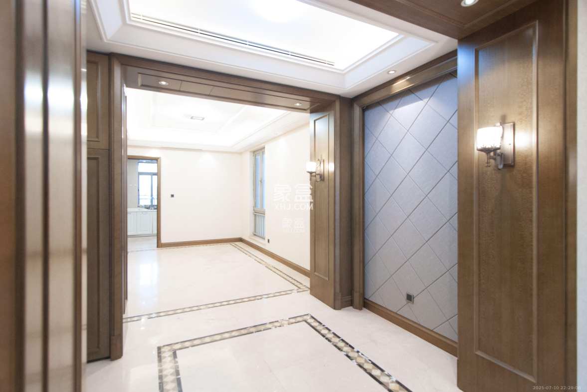 梅溪湖金茂府(金茂广场)(金茂览秀城) 4室2厅3卫 8000.0元/月 梅溪湖金茂府(金茂广场)(金茂览秀城) 4室2厅3卫 8000.0元/月室内图