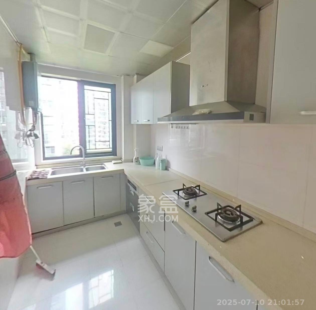 茂华国际湘  4室2厅2卫    3100.0元/月 茂华国际湘  4室2厅2卫    3100.0元/月室内图