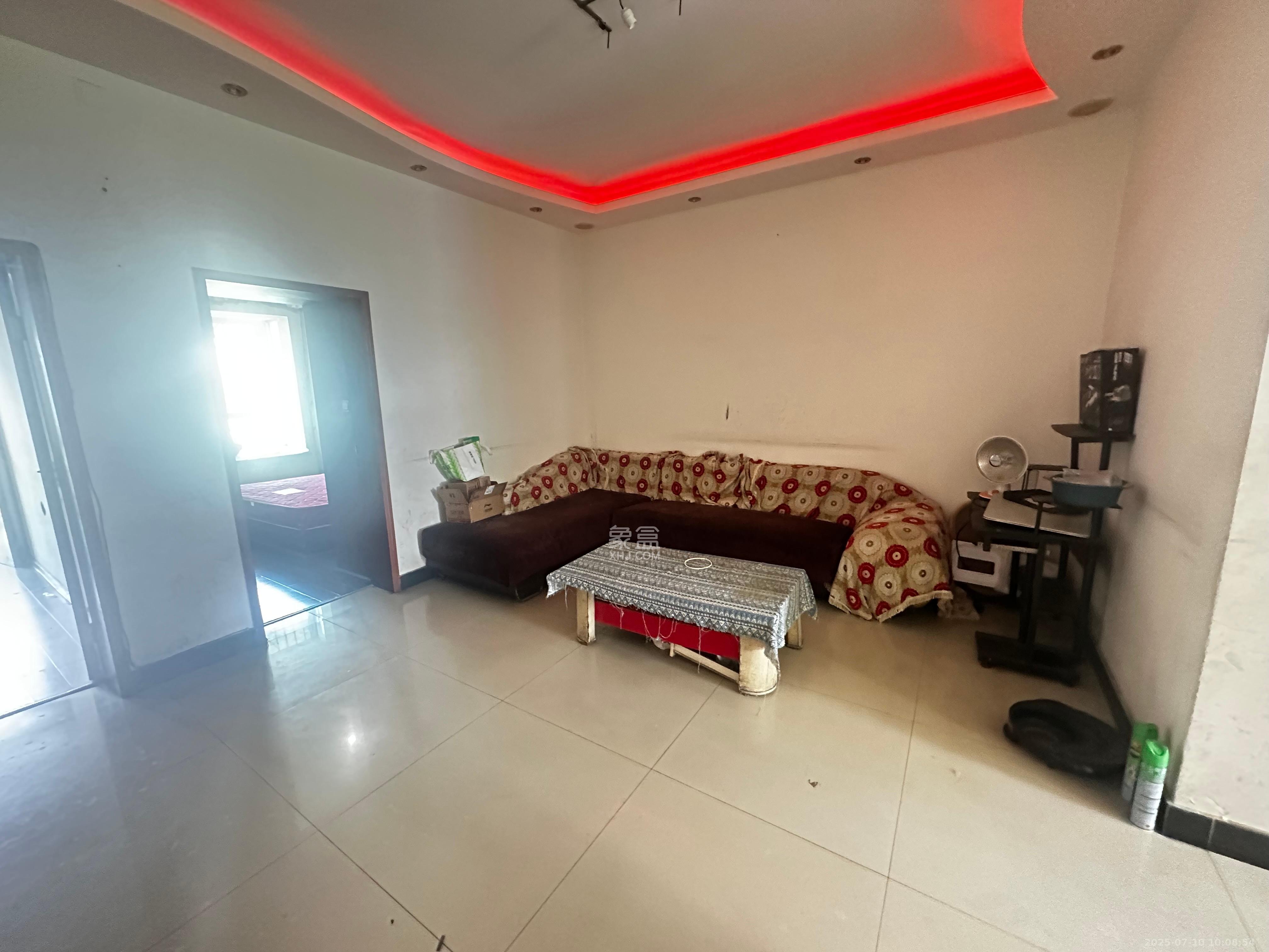 中南汽车世界 2室2厅1卫 1000.0元/月 中南汽车世界 2室2厅1卫 1000.0元/月室内图