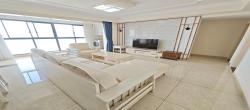 中粮鸿云  5室2厅2卫   2200.00元/月