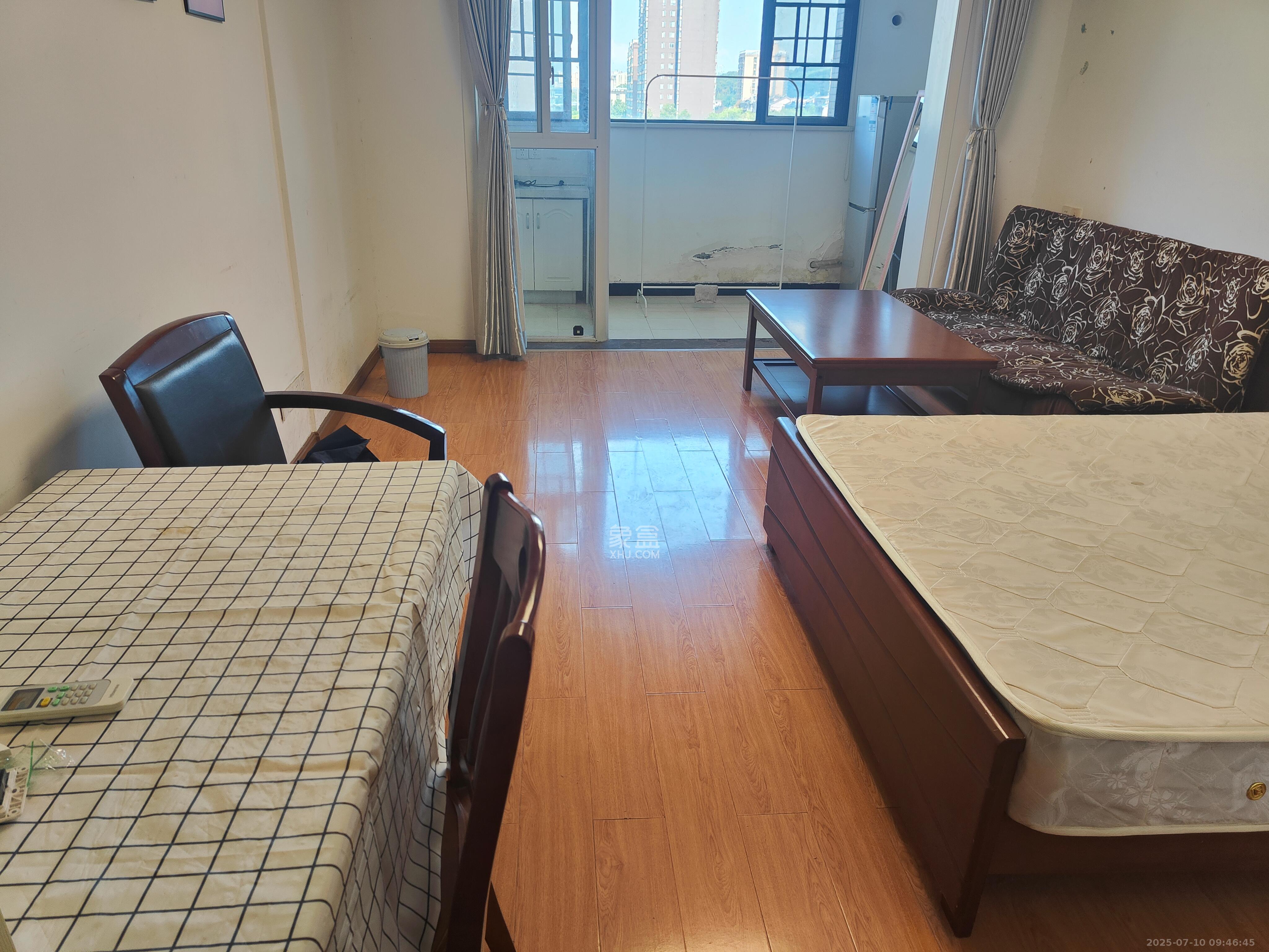 宏聚地中海  1室1厅1卫   1250.00元/月室内图