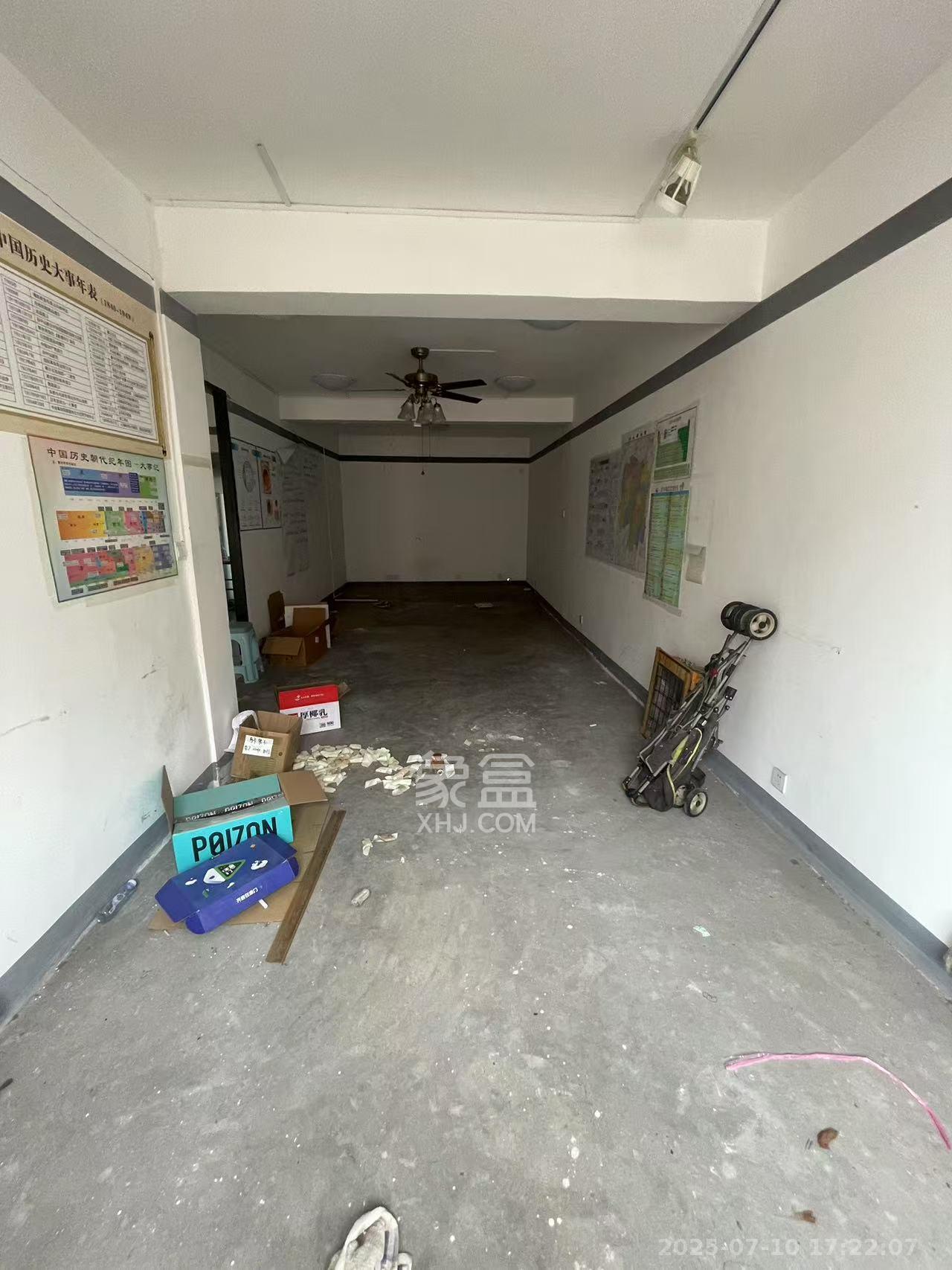 高桥火焰市场  8室3厅5卫   7500.00元/月室内图