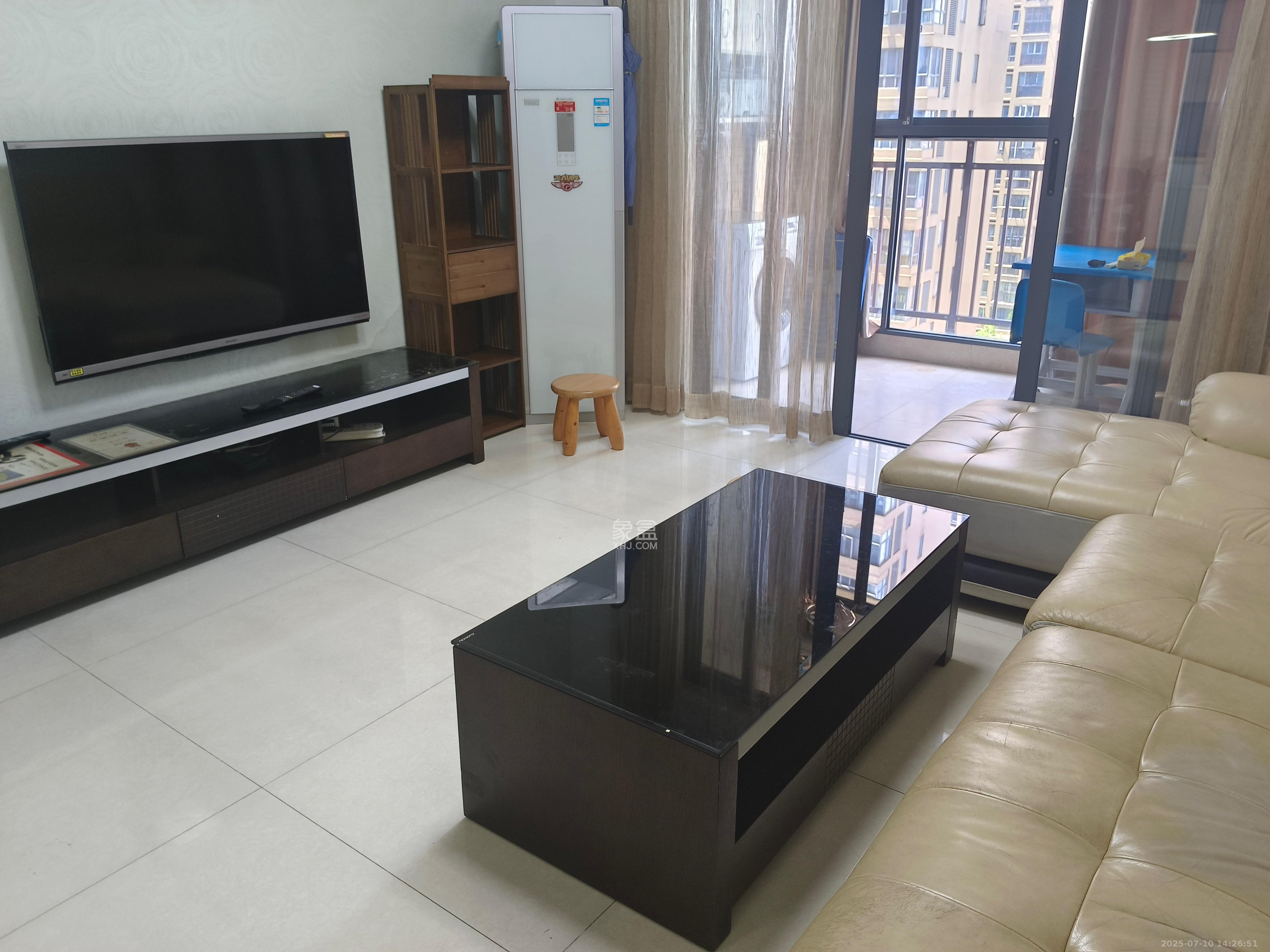 万博汇  3室2厅1卫   3800.00元/月室内图1