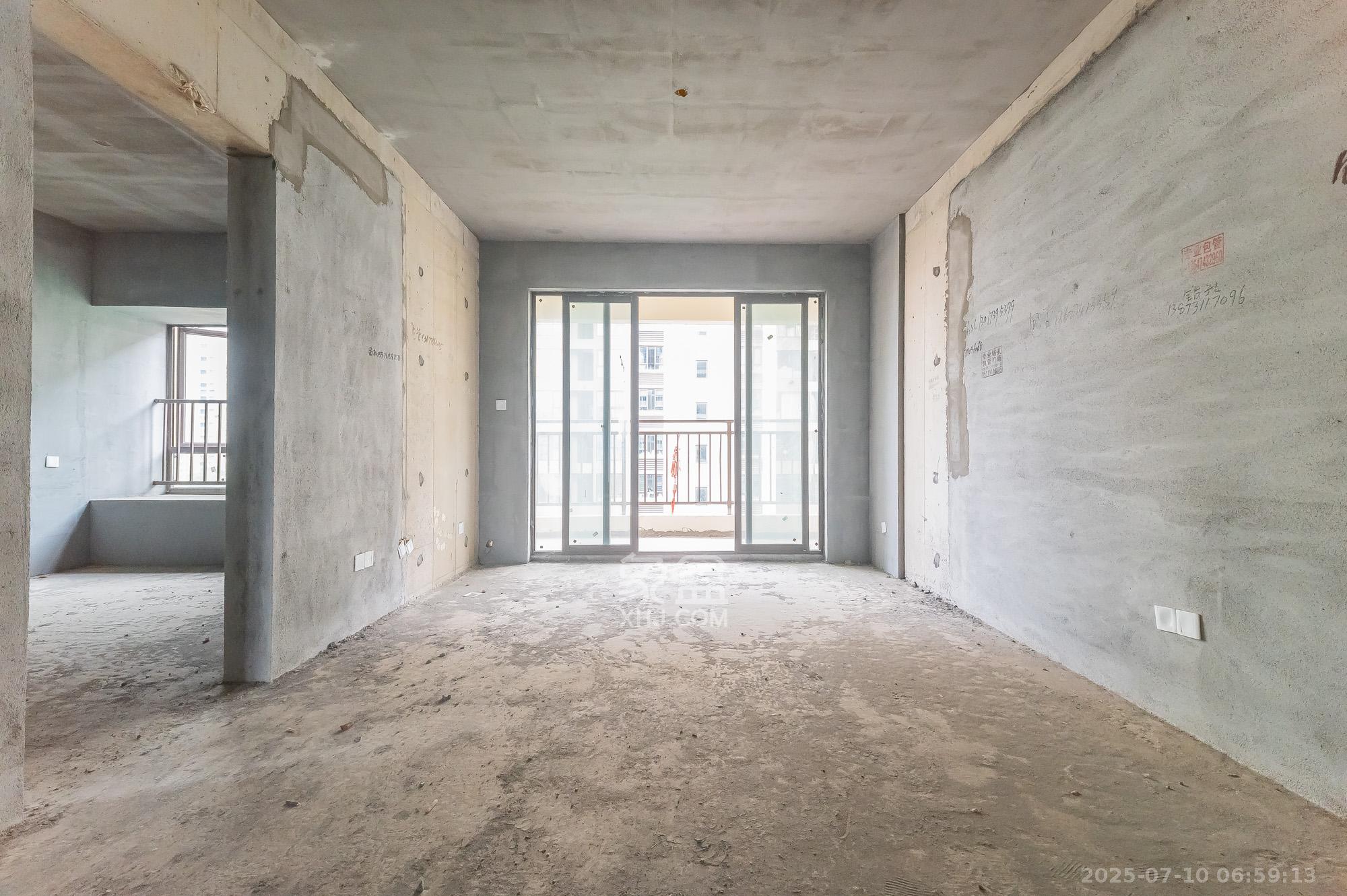 合能枫丹星悦  3室2厅2卫    70.0万 合能枫丹星悦  3室2厅2卫    70.0万