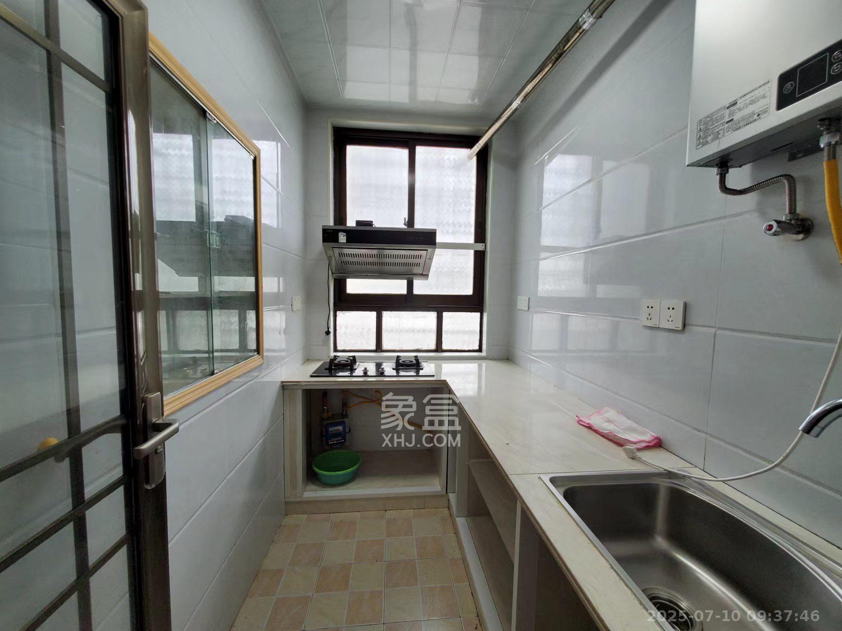 湖南省妇女儿童活动中心 1室1厅1卫 2900.0元/月 湖南省妇女儿童活动中心 1室1厅1卫 2900.0元/月室内图