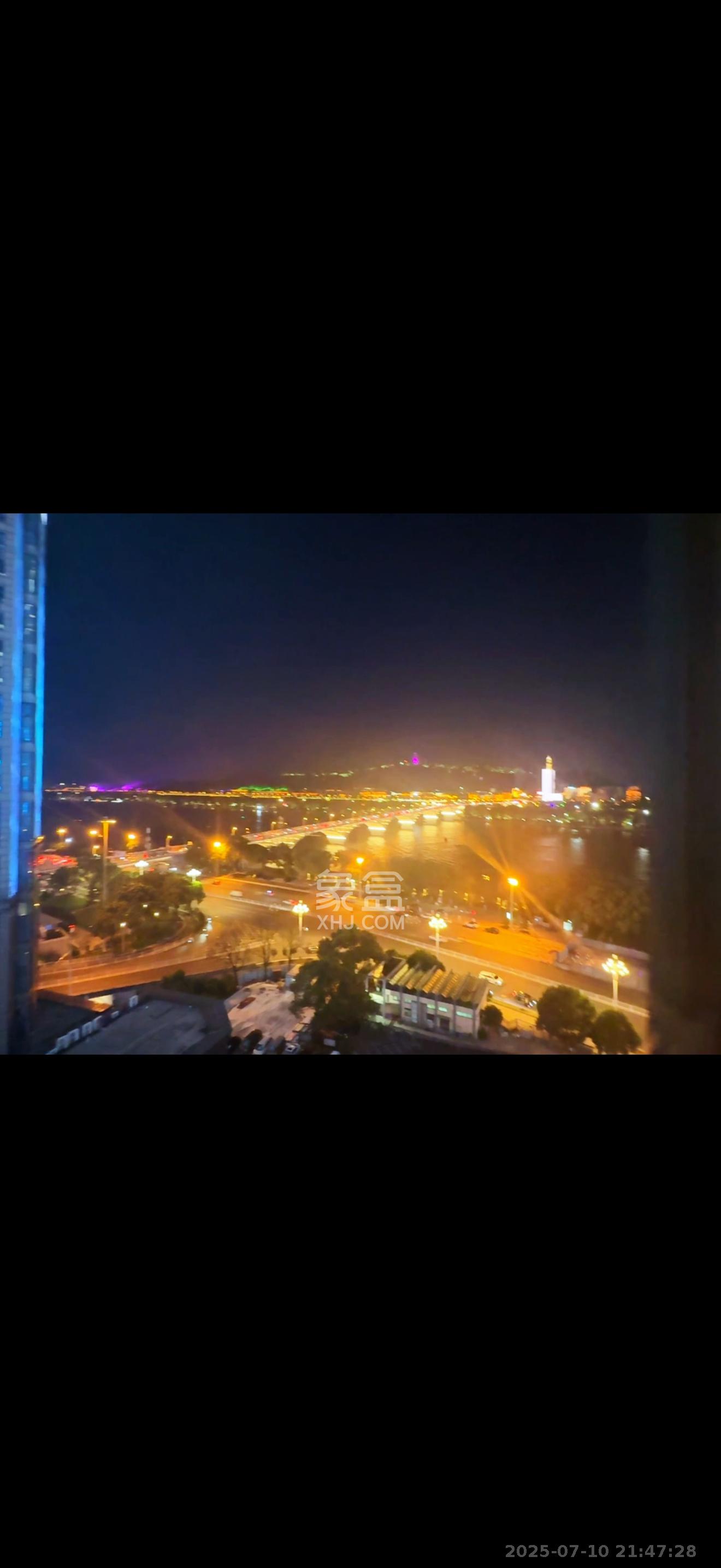 万达公馆  3室2厅4卫    10000.0元/月室内图