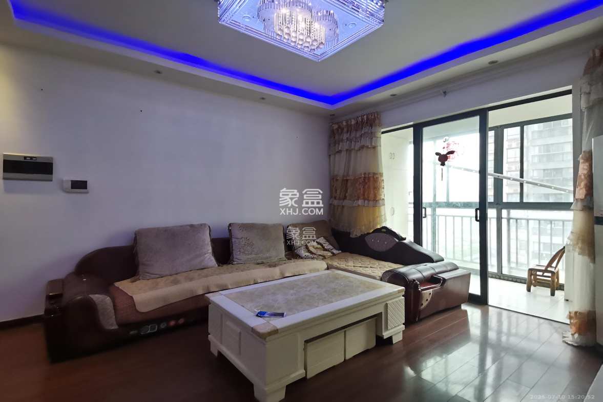 莱茵城  3室2厅1卫    2200.0元/月 莱茵城  3室2厅1卫    2200.0元/月室内图