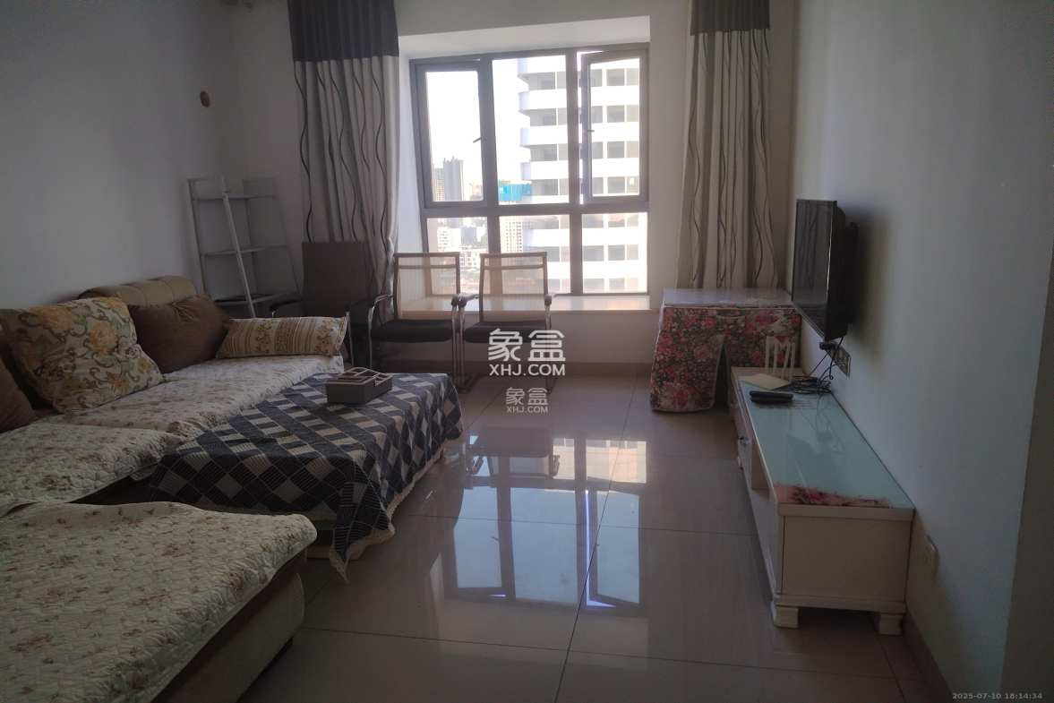 华悦城 2室2厅1卫 2000.0元/月 华悦城 2室2厅1卫 2000.0元/月室内图