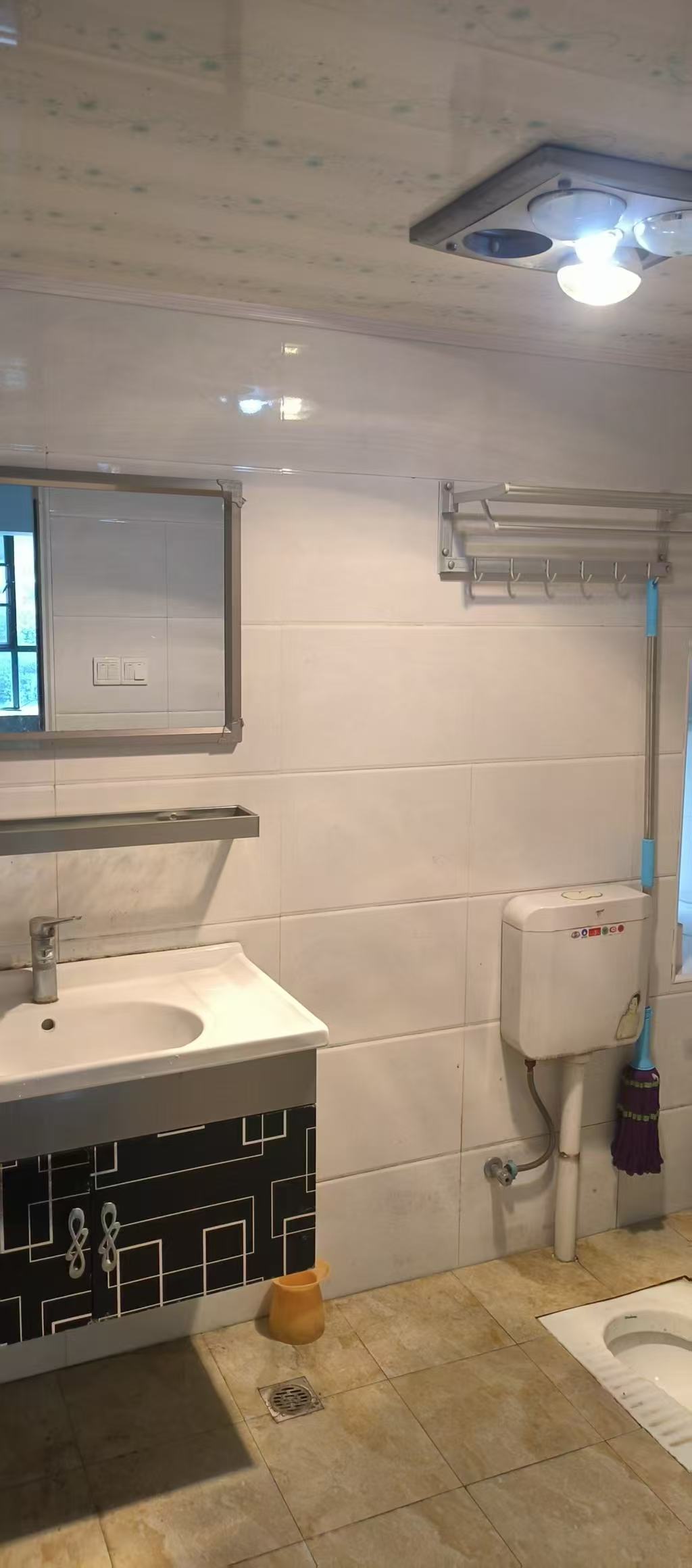 耀江花园东湖居 3室2厅2卫 1900.0元/月 耀江花园东湖居 3室2厅2卫 1900.0元/月室内图