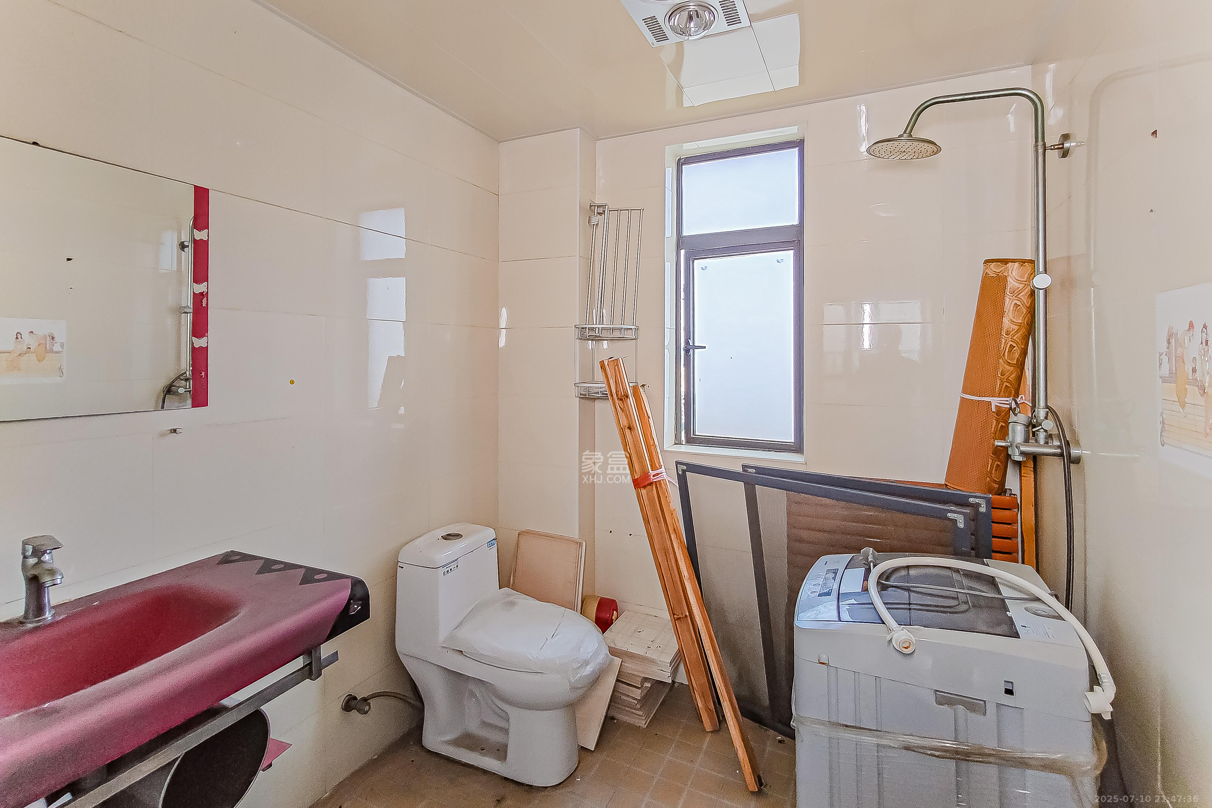 都市兰亭 3室2厅1卫 78.8万 都市兰亭 3室2厅1卫 78.8万卫生间