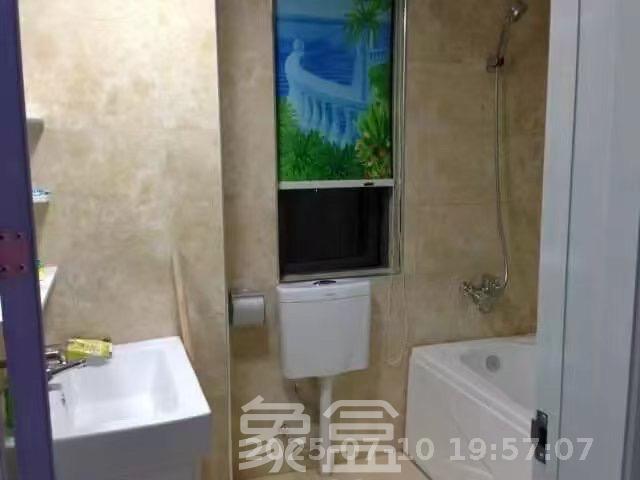 鑫远湘府逸园  2室1厅1卫    1800.0元/月室内图