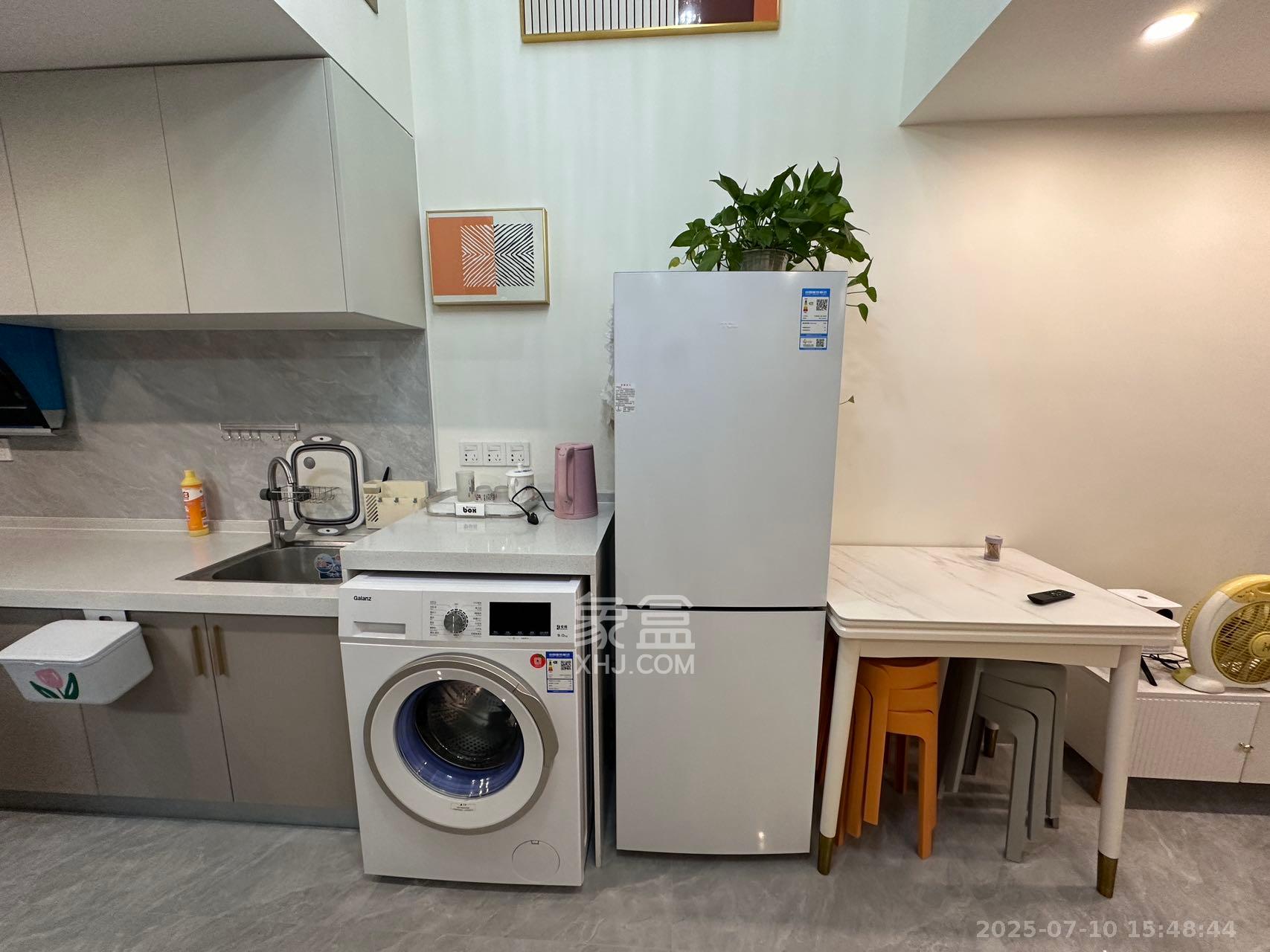 卓越江岸  1室0厅0卫   2800.00元/月室内图