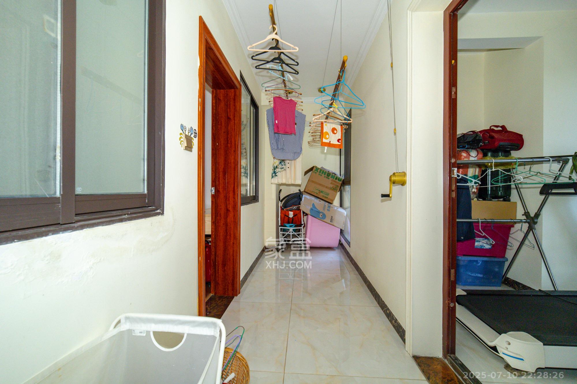 星湖湾一期高层  4室2厅2卫    109.9万 星湖湾一期高层  4室2厅2卫    109.9万其他