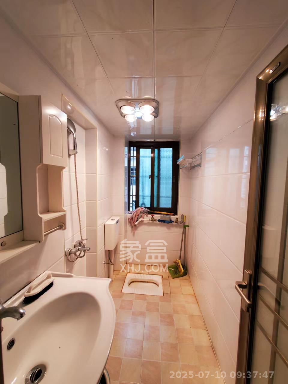 湖南省妇女儿童活动中心 1室1厅1卫 2900.0元/月 湖南省妇女儿童活动中心 1室1厅1卫 2900.0元/月室内图