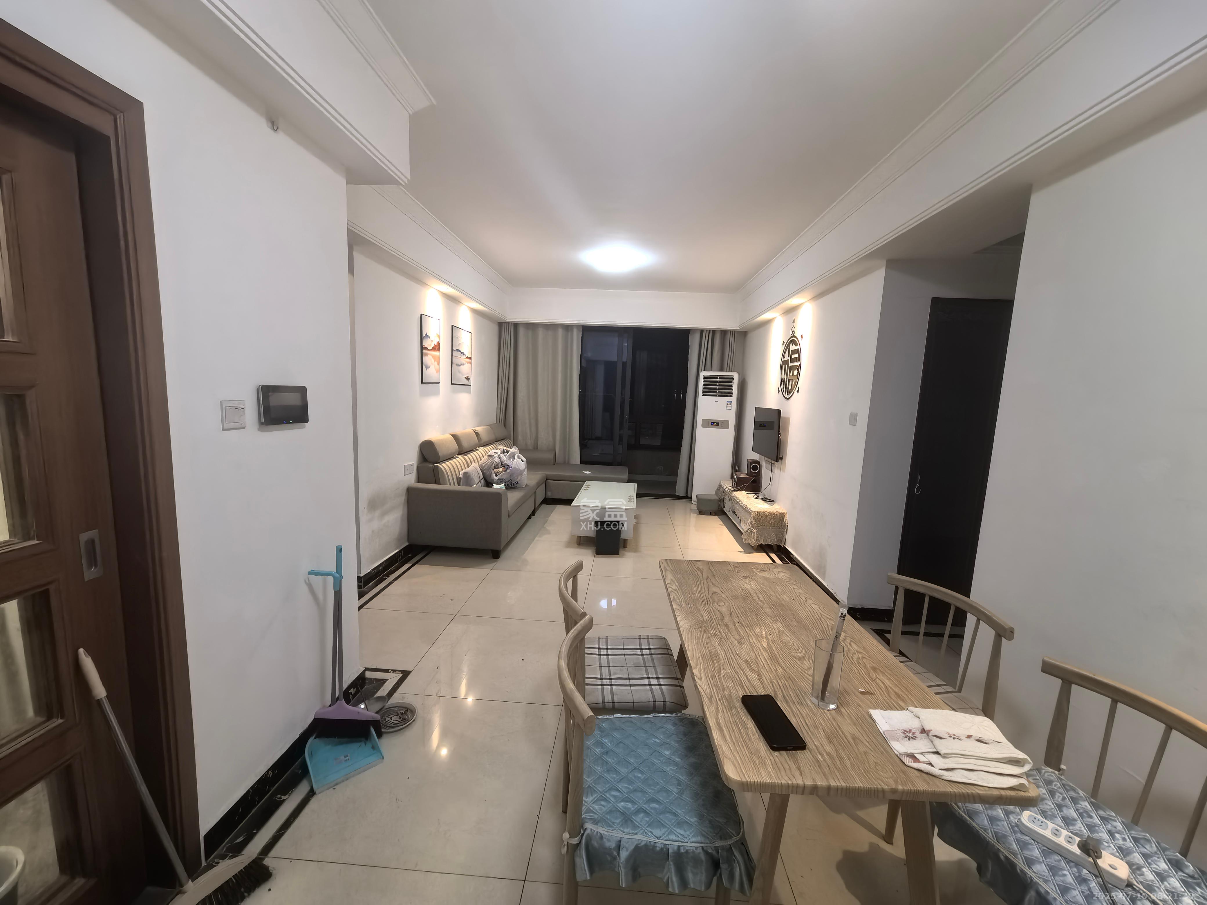 中海新城熙岸(中信新城五期) 3室2厅1卫 2000.0元/月 中海新城熙岸(中信新城五期) 3室2厅1卫 2000.0元/月室内图