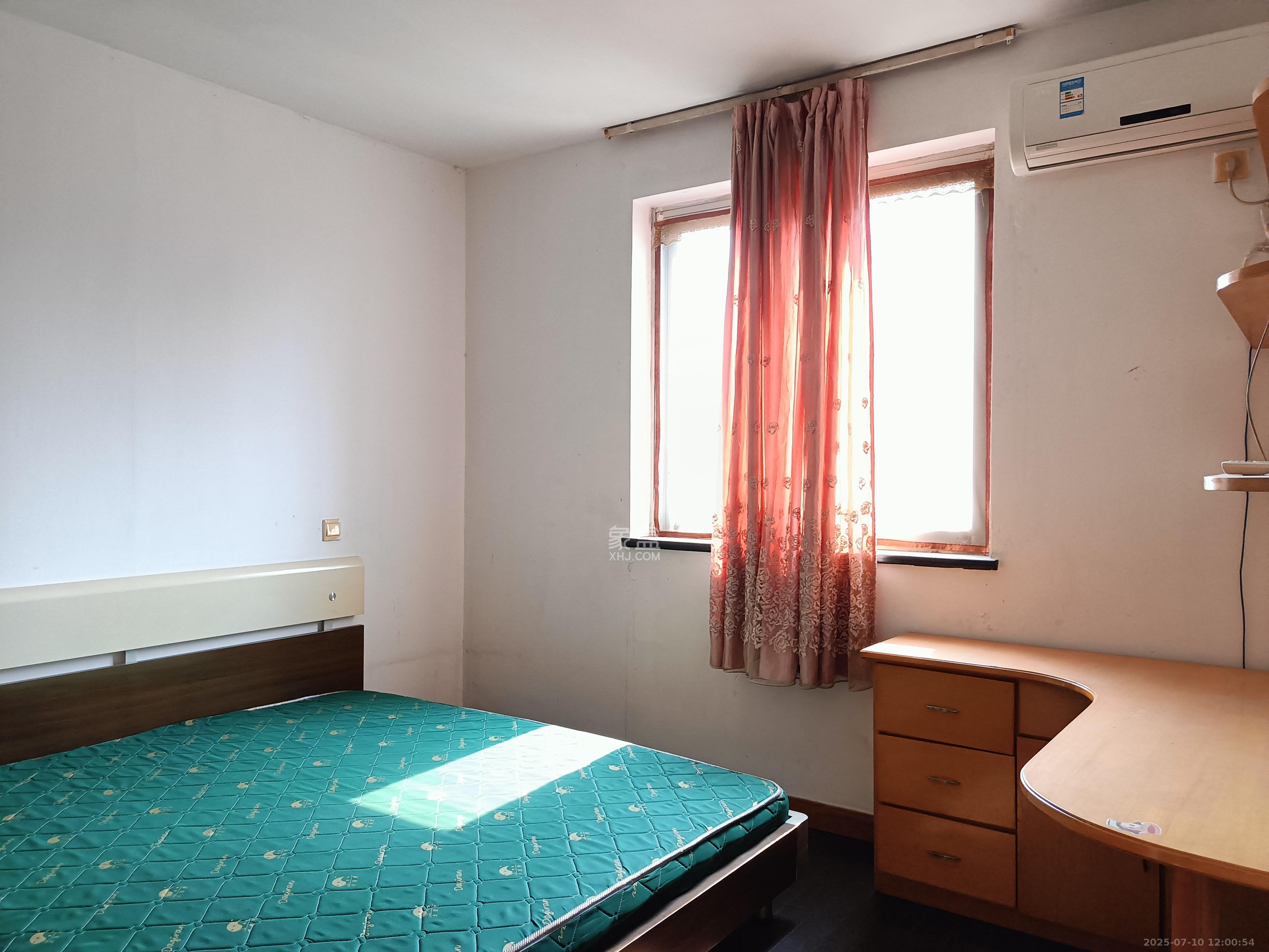 交通银行宿舍(浏城桥)  3室1厅2卫    2800.0元/月 交通银行宿舍(浏城桥)  3室1厅2卫    2800.0元/月室内图