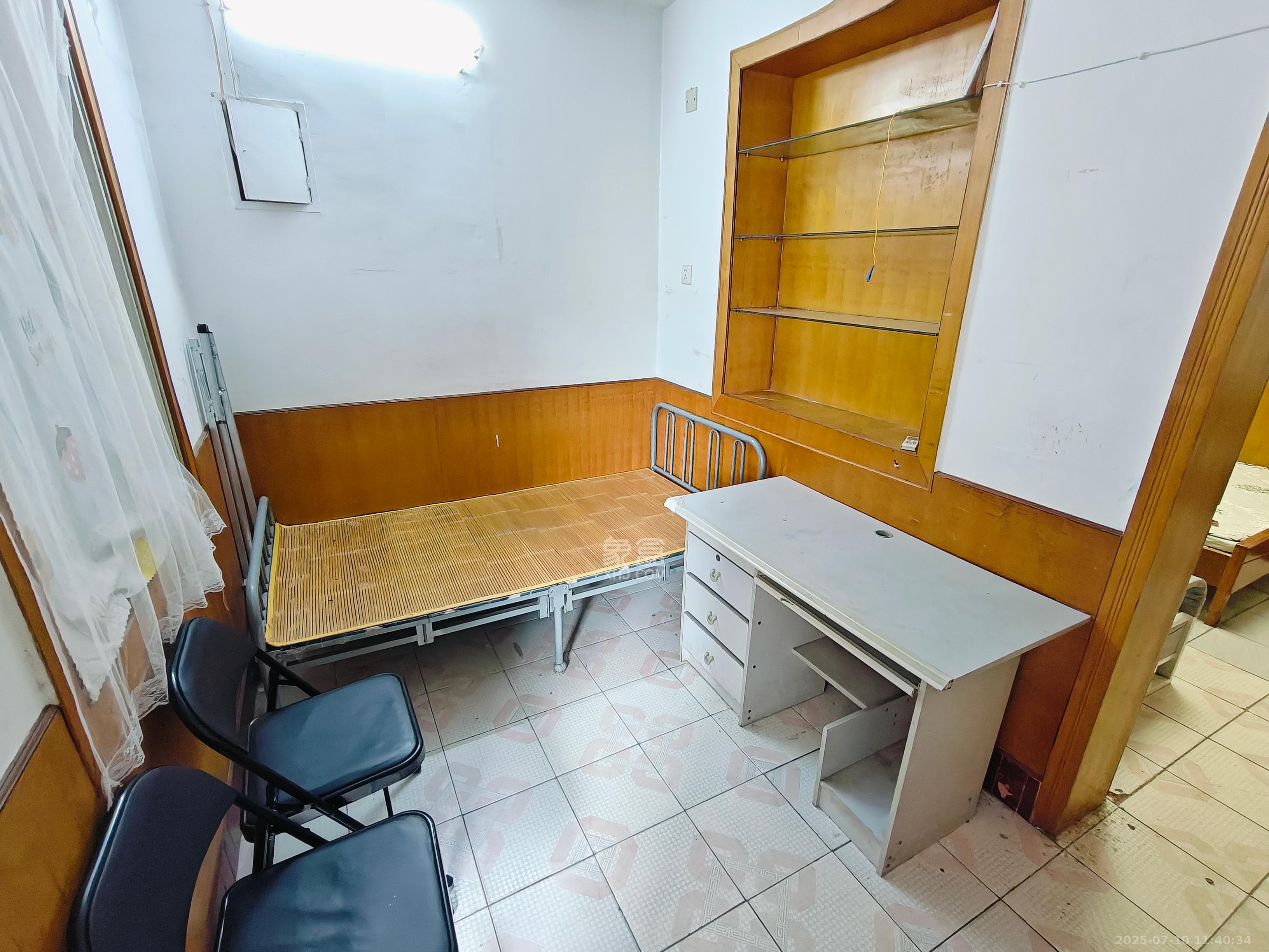 文庙坪小区 1室1厅1卫 1500.0元/月 文庙坪小区 1室1厅1卫 1500.0元/月室内图