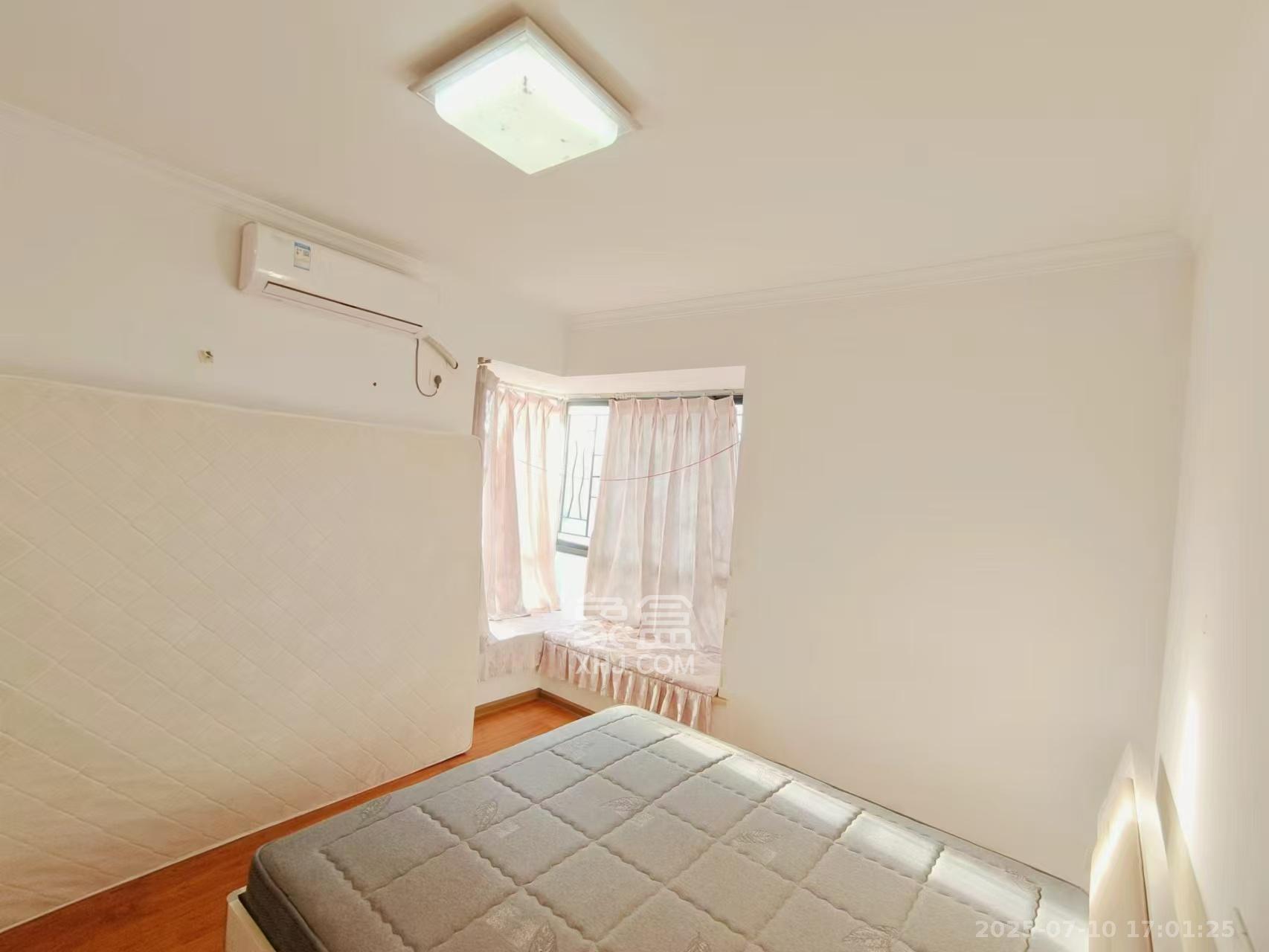 领航江阁  3室2厅1卫    2800.0元/月 领航江阁  3室2厅1卫    2800.0元/月室内图