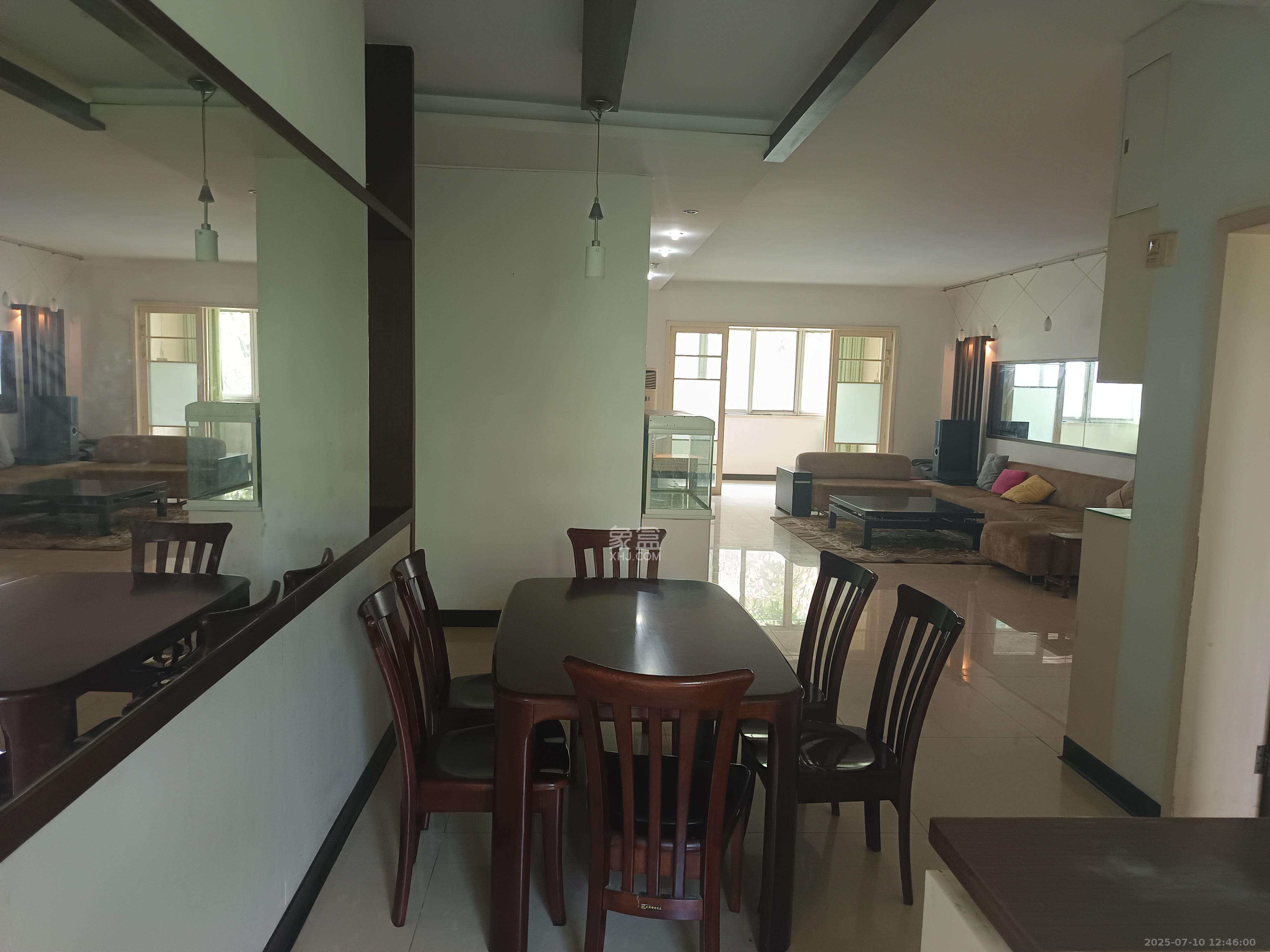 中联科技园 4室2厅2卫 3000.0元/月 中联科技园 4室2厅2卫 3000.0元/月室内图