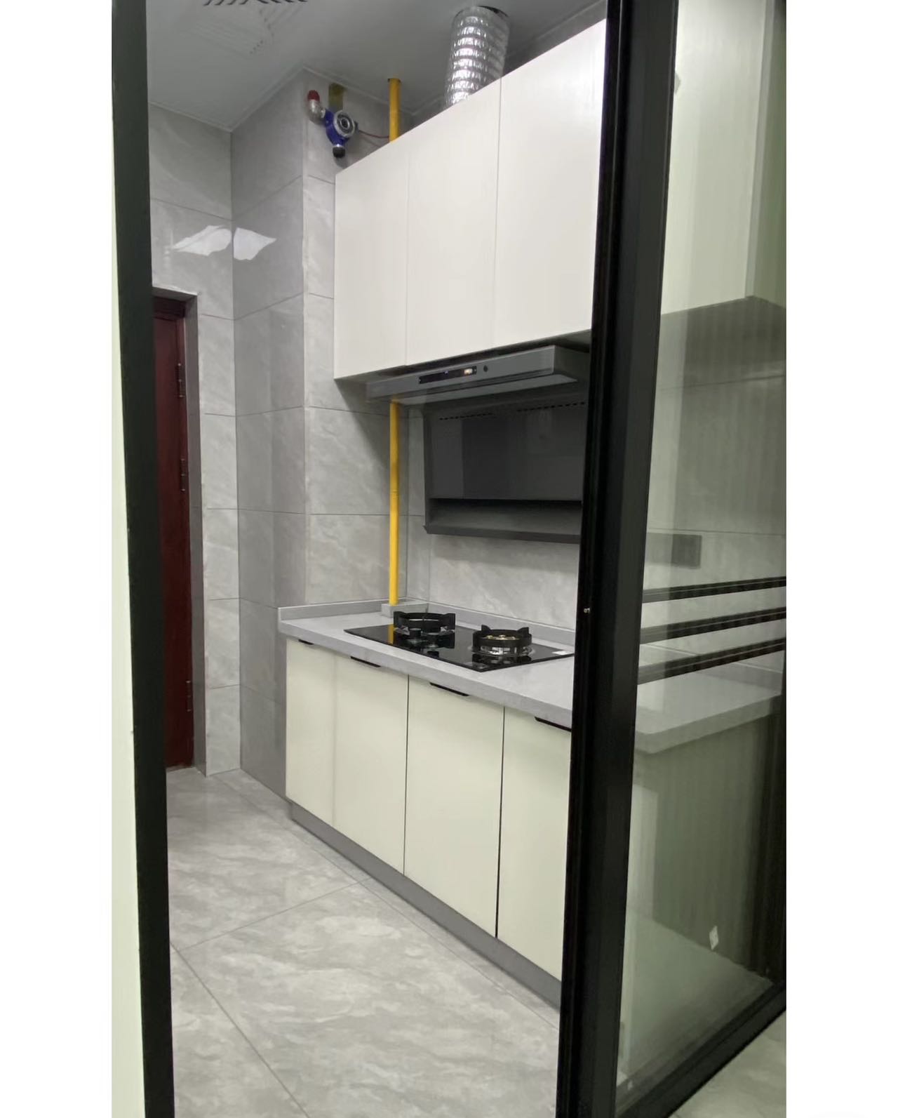 高新活力城 1室1厅1卫 1500.0元/月 高新活力城 1室1厅1卫 1500.0元/月室内图