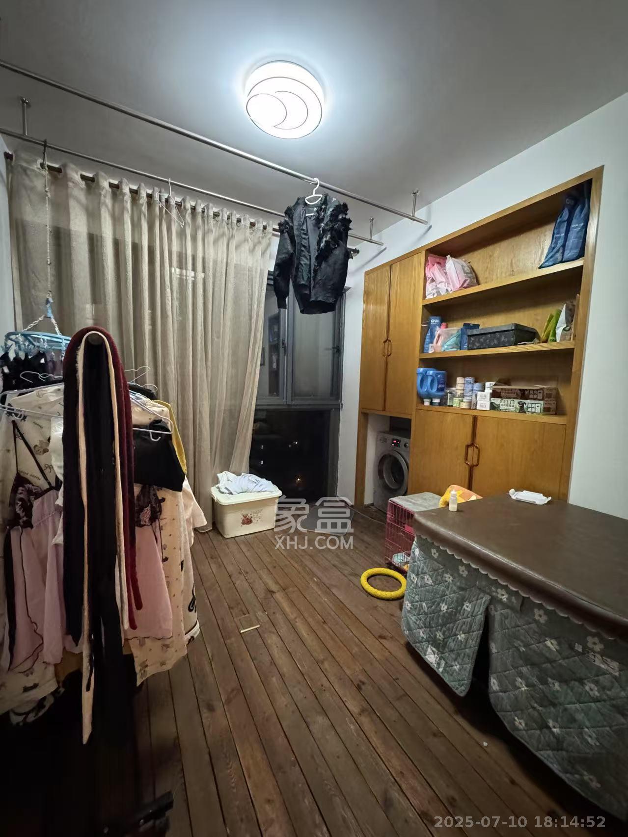 博林金谷  2室1厅1卫   2500.00元/月室内图