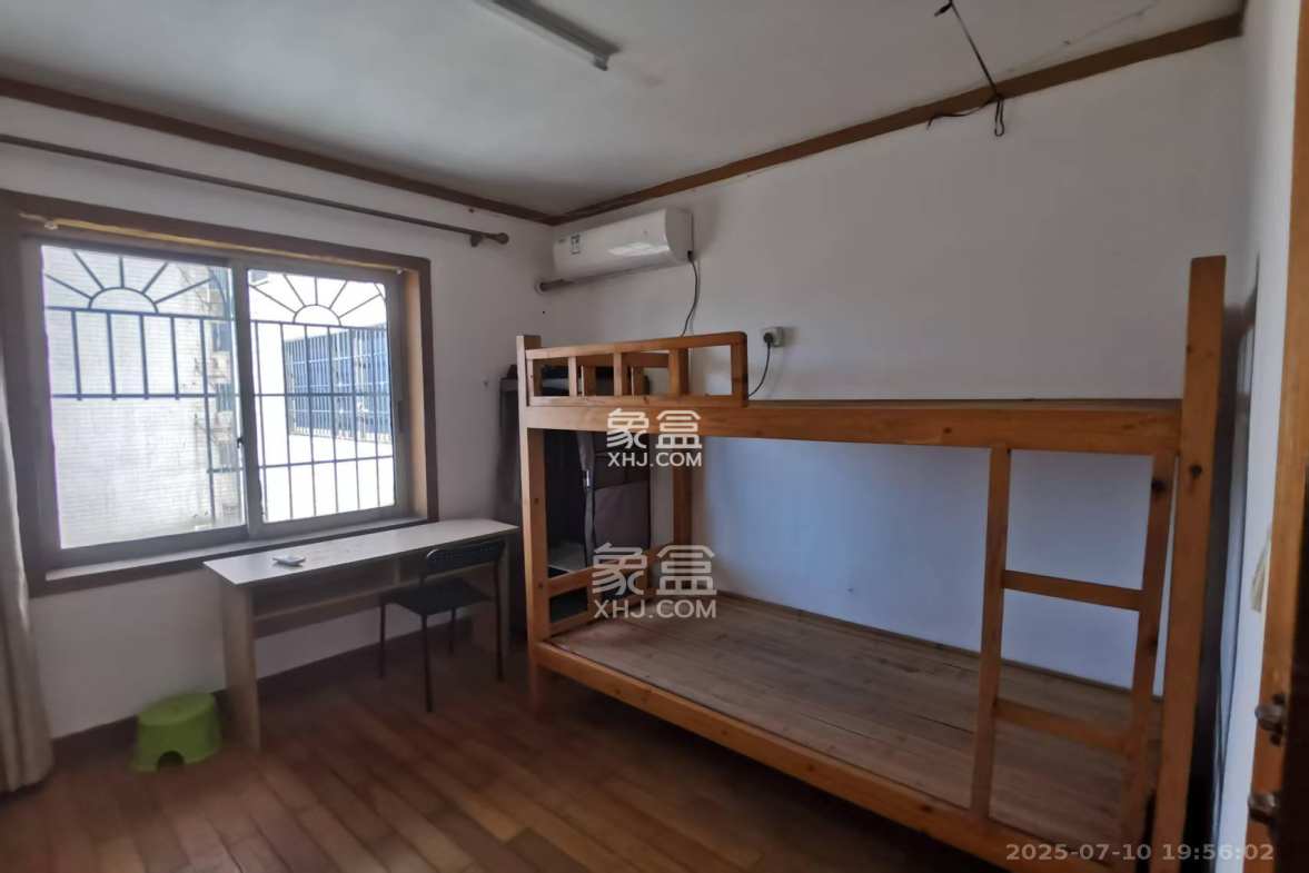 天心城市广场(黄金之城) 3室2厅2卫 3000.0元/月 天心城市广场(黄金之城) 3室2厅2卫 3000.0元/月室内图