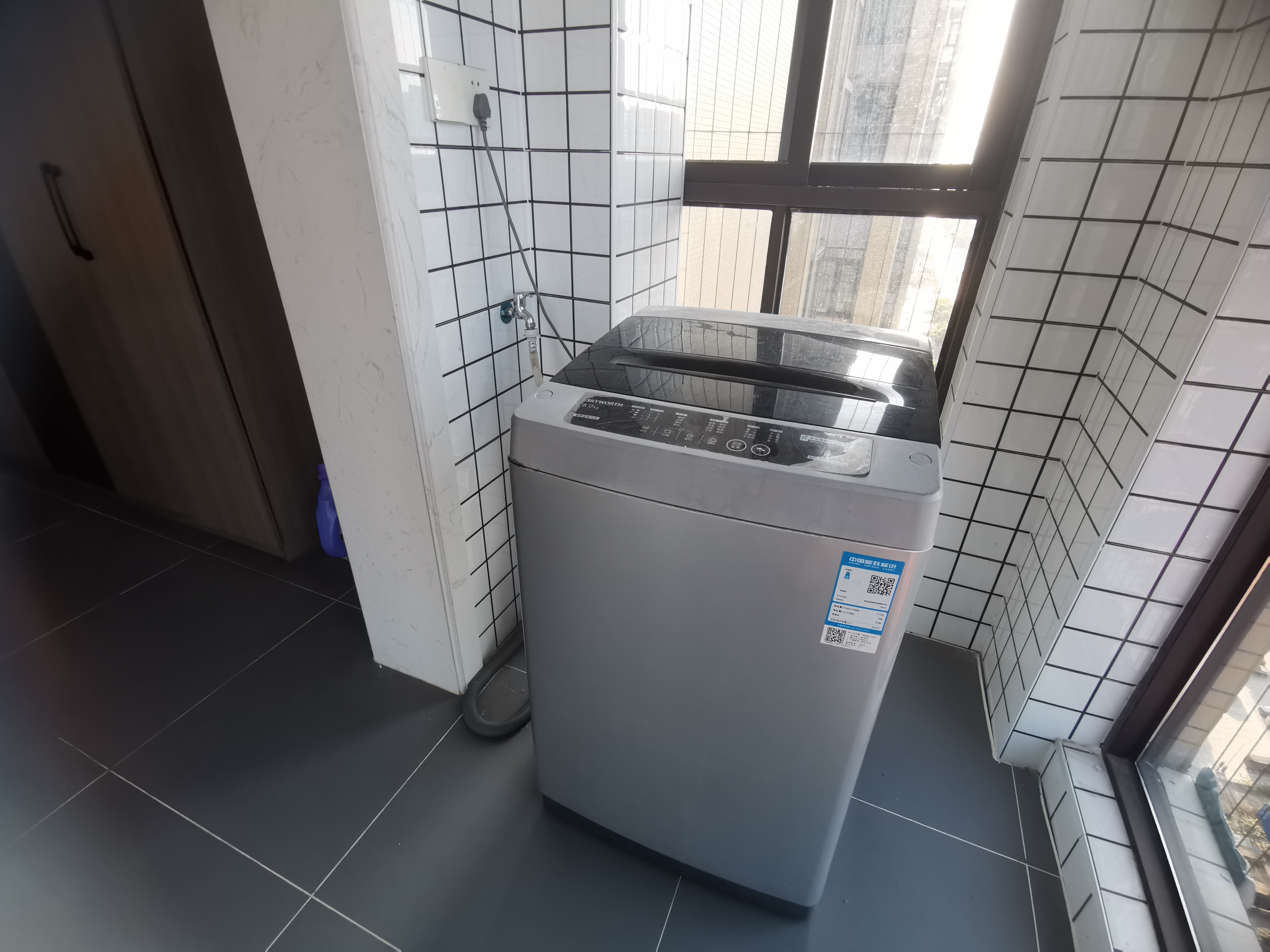 英伦首府金域豪廷 1室1厅1卫 1500.0元/月 英伦首府金域豪廷 1室1厅1卫 1500.0元/月室内图