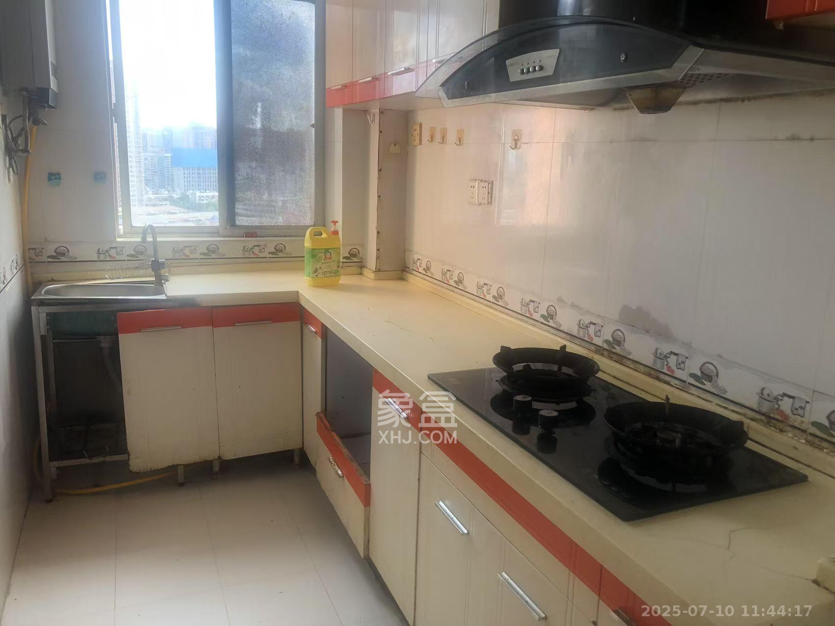 东方新世界 2室1厅1卫 2100.0元/月 东方新世界 2室1厅1卫 2100.0元/月室内图