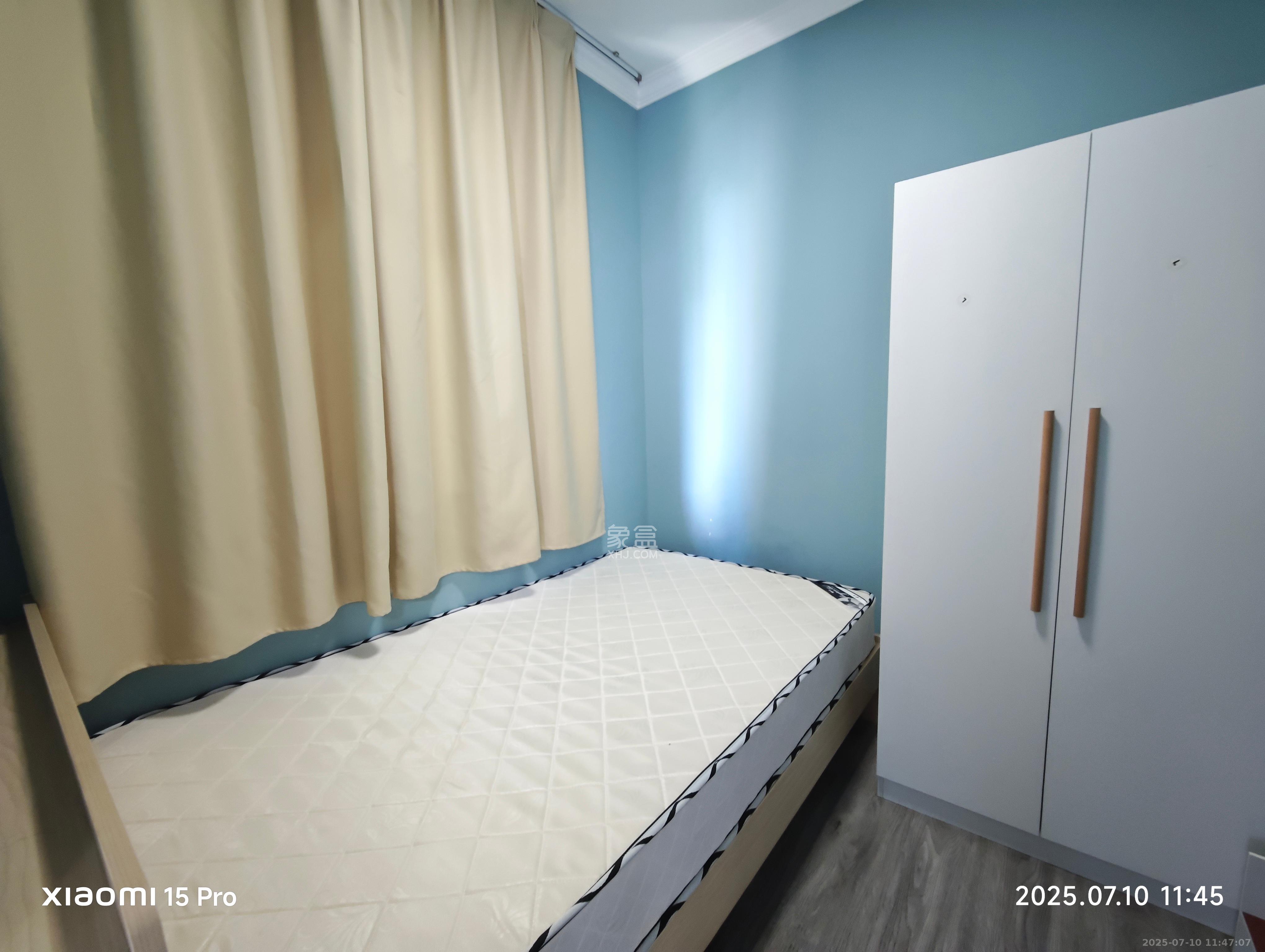 长房云时代  3室2厅1卫   2600.00元/月室内图