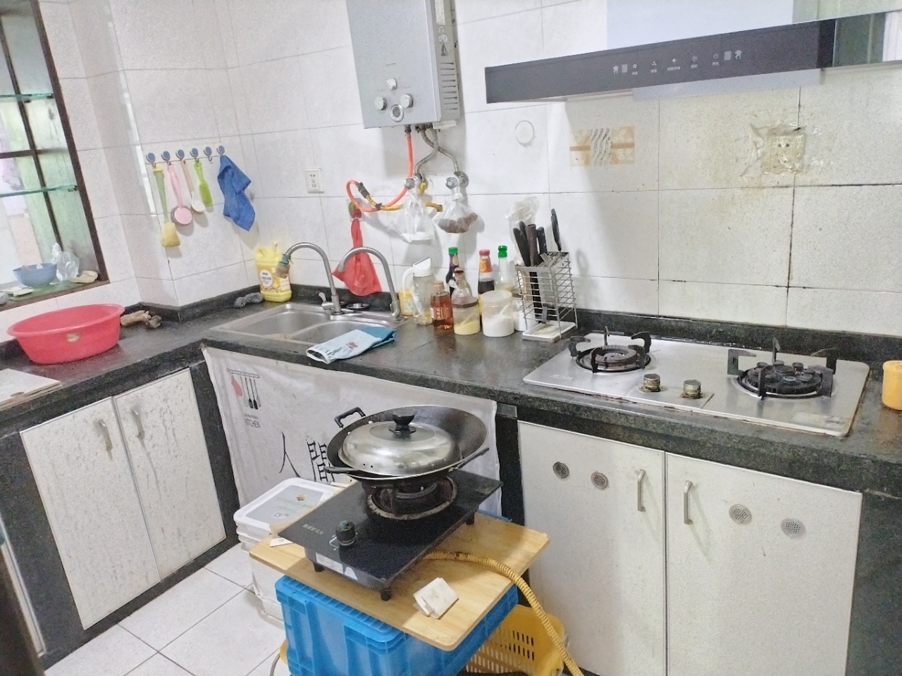 金华苑  3室2厅2卫    109.0万室内图