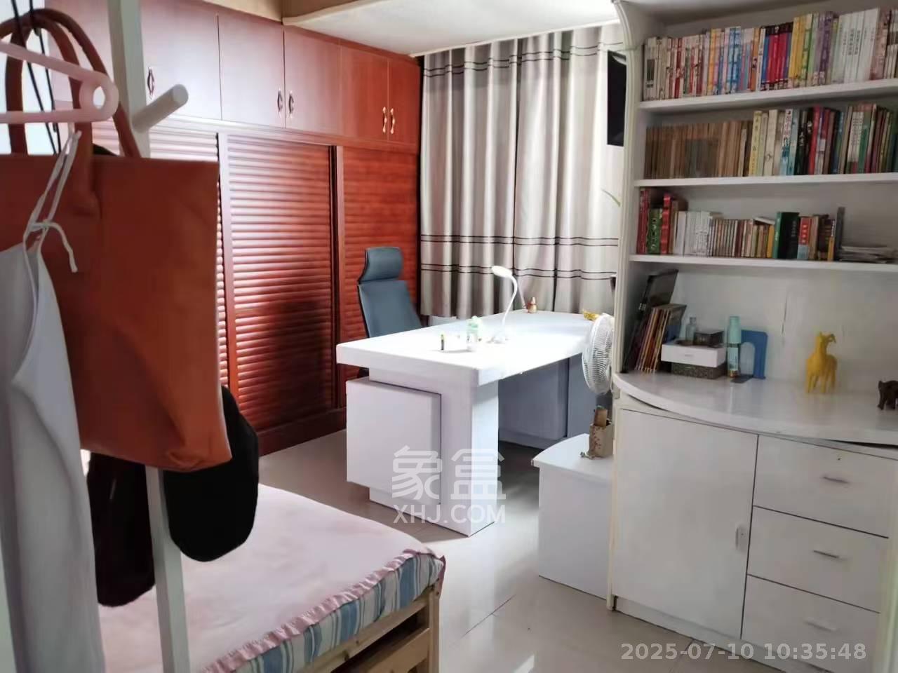 新楚天扶华庭  2室1厅1卫   2500.00元/月室内图