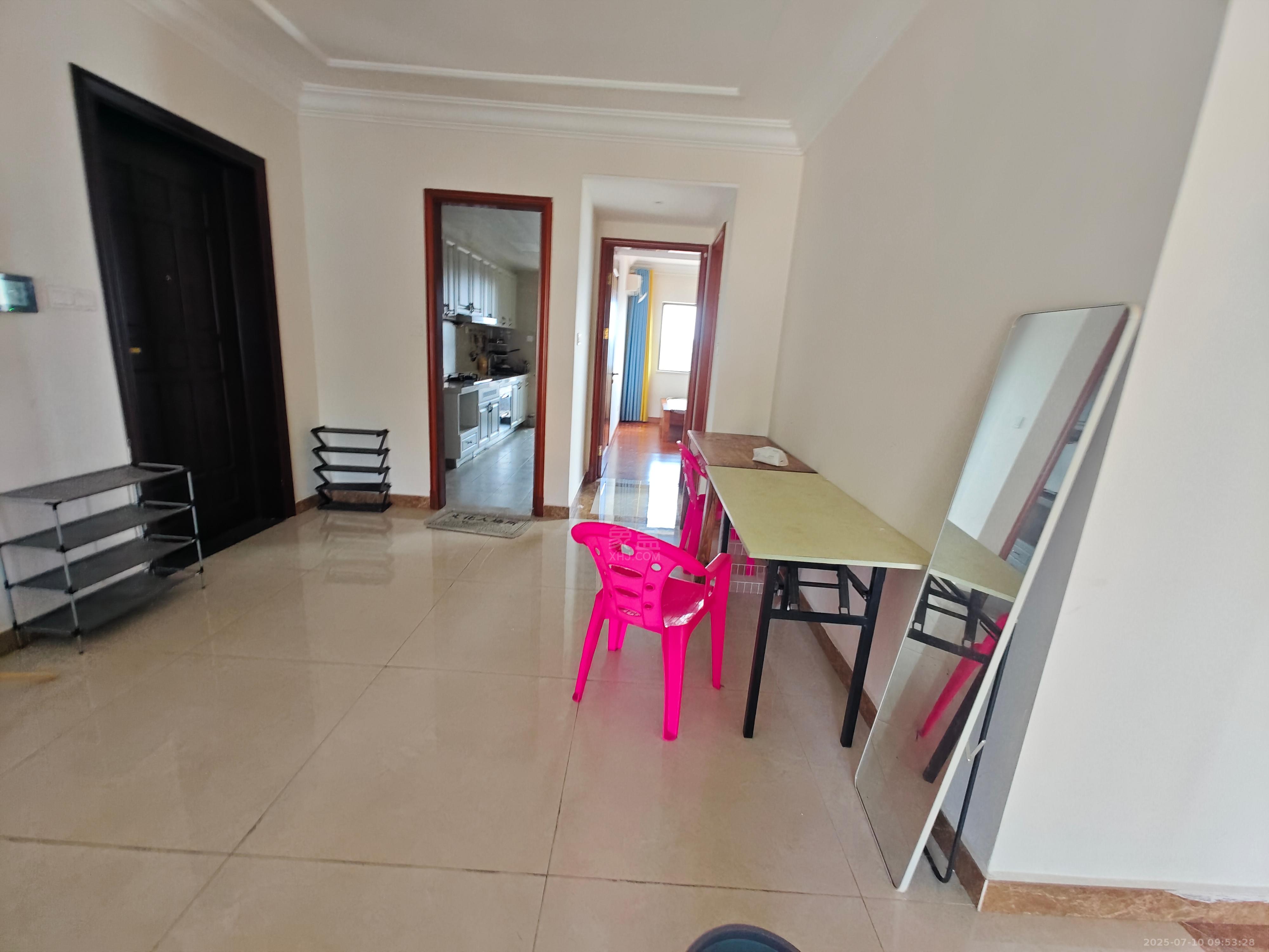 恒大华府 3室2厅2卫 2500.0元/月 恒大华府 3室2厅2卫 2500.0元/月室内图